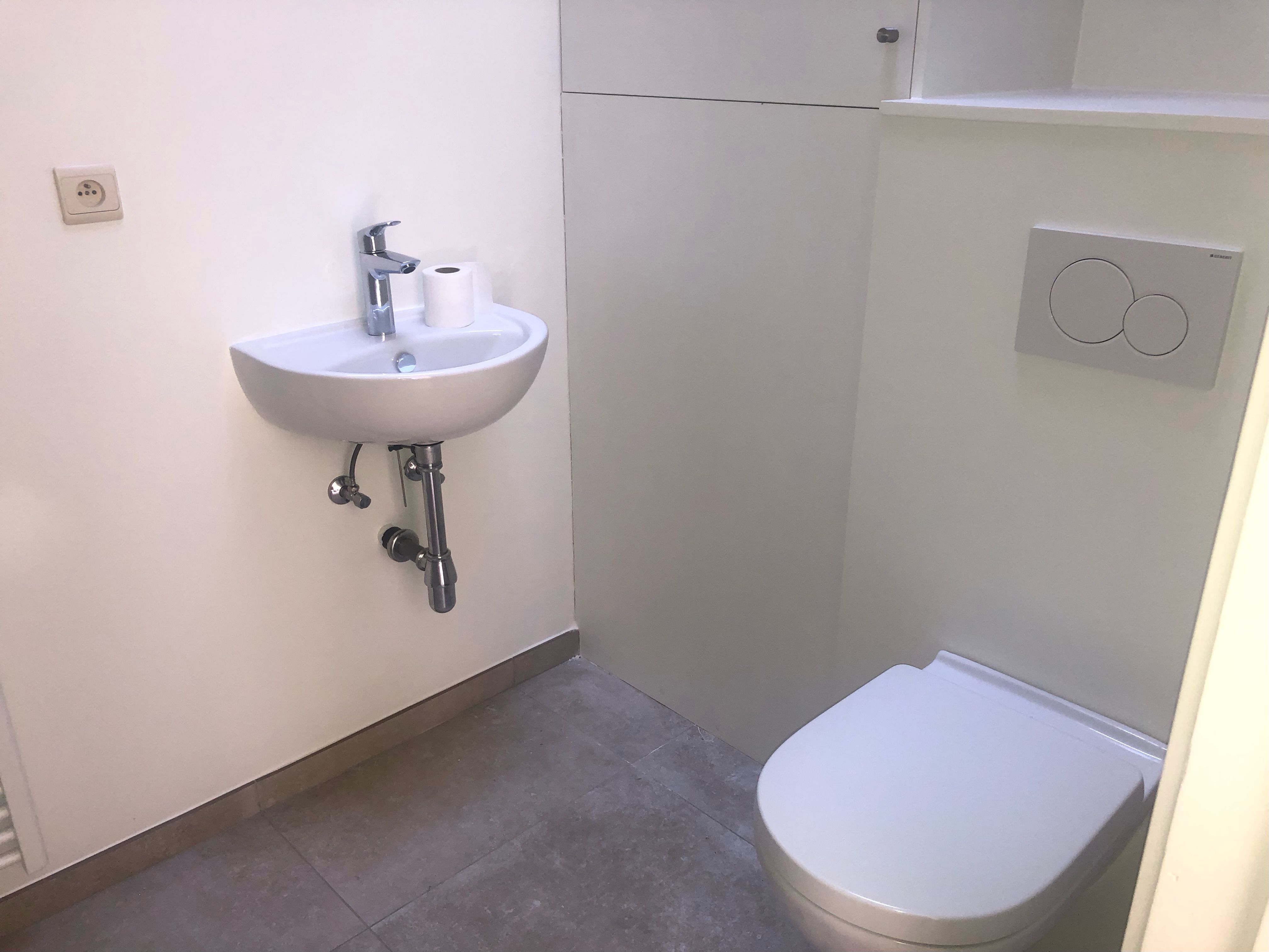 Volledig vernieuwde gelijkvloerse studio in de Brugse binnenstad foto 5