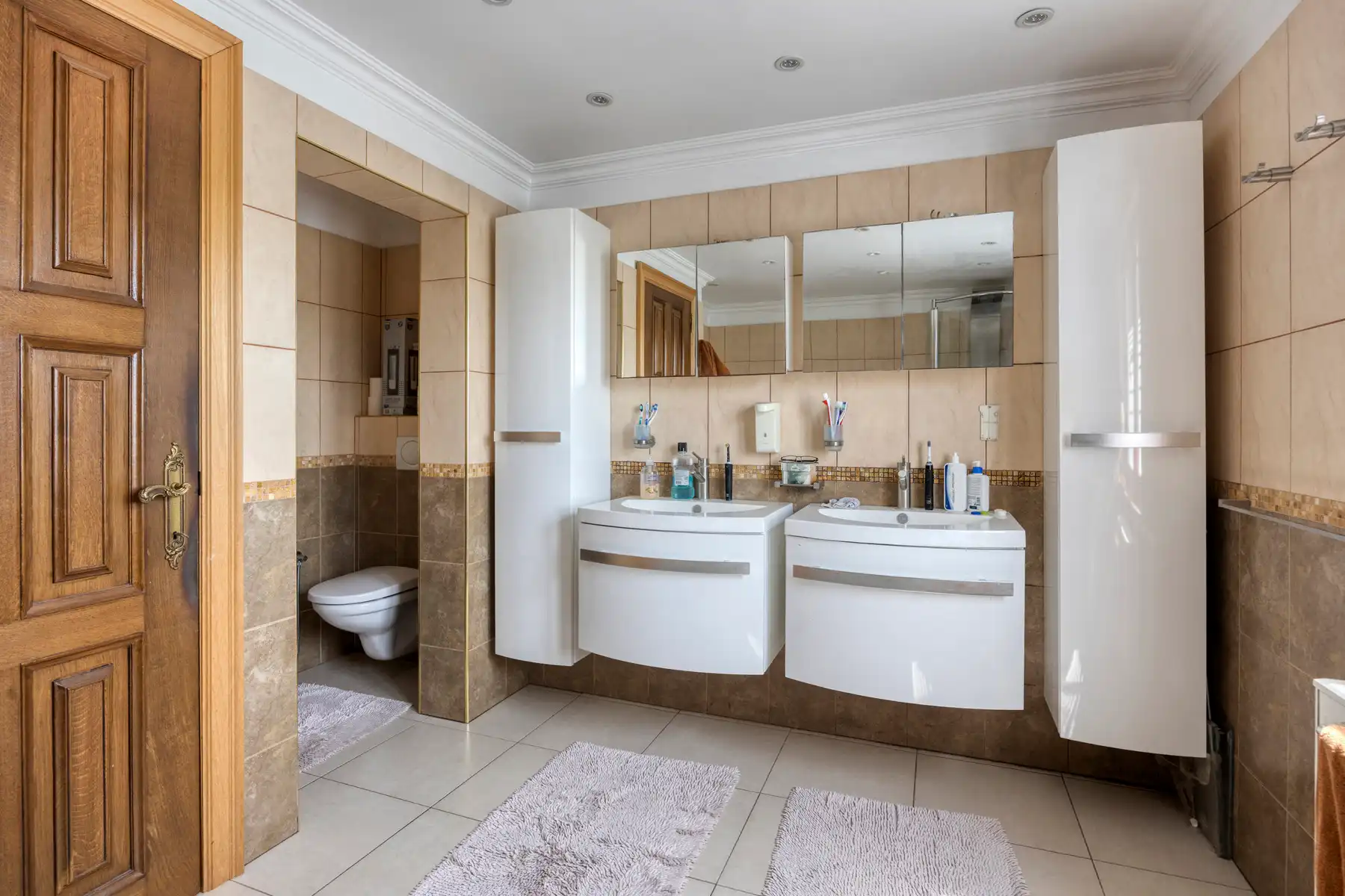 Instapklare woning met 4 slaapkamers foto 15
