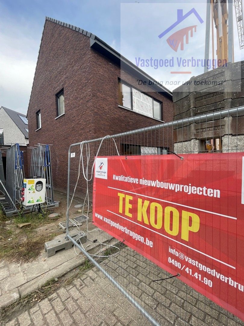 Centraal gelegen nieuw te bouwen woning in Denderleeuw - halfopen bebouwing foto 2