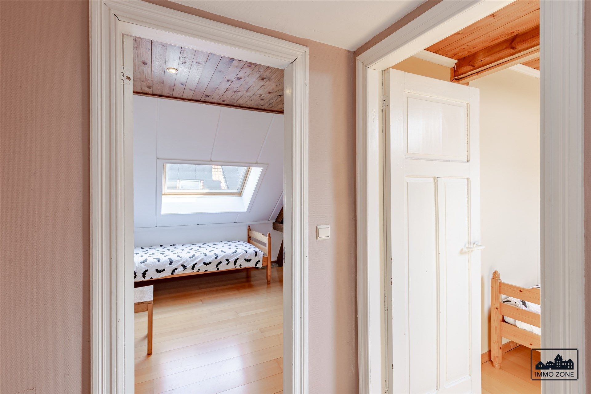 Ruime, lichtrijke woning met 3 slaapkamers in Sint-Niklaas foto 10