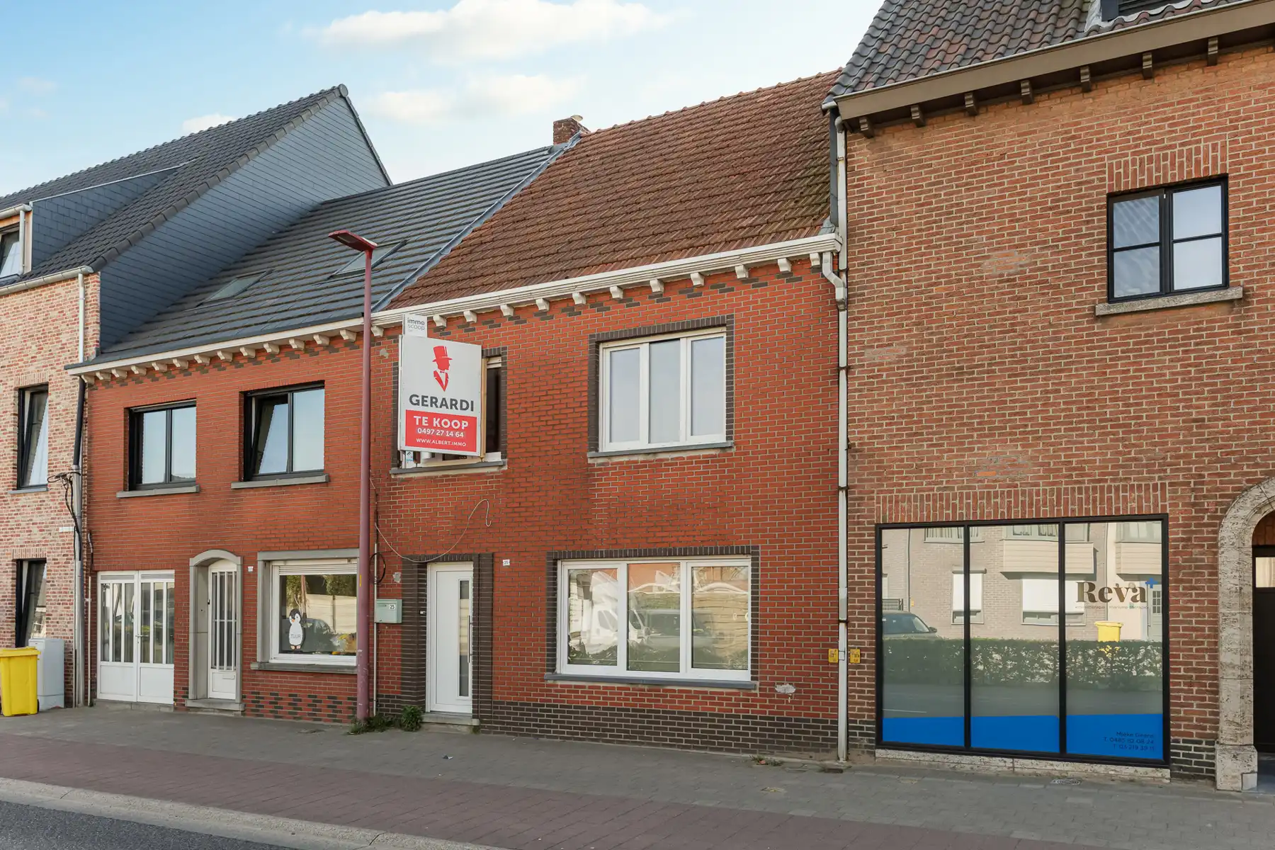 Recent gerenoveerde woning met 2 slpks nabij het centrum foto {{pictureIndex}}