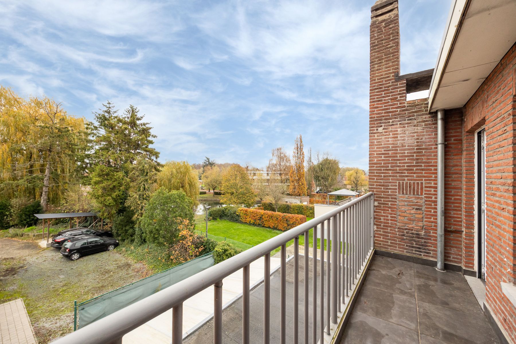 Prachtig duplexappartement met 4 slaapkamers en 2 badkamers! foto 15