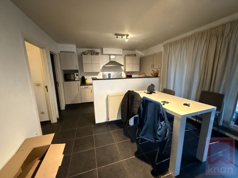 Leuk 2 slpk app centrum Geel MET PARKING! foto 3