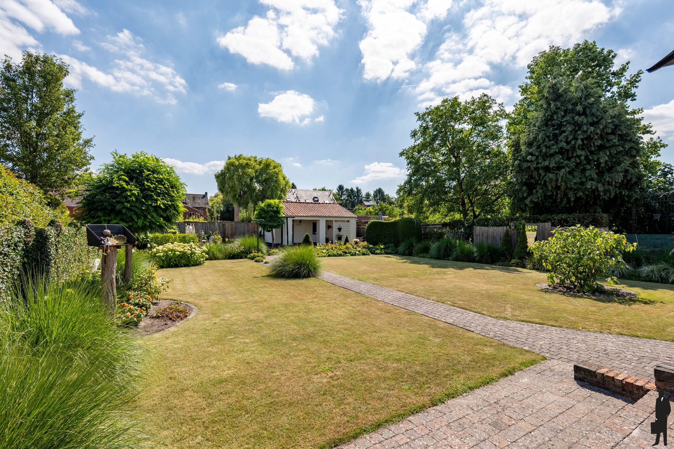Lichtrijke villa, vlakbij natuur met 3 slpk. op zuidperceel foto 20