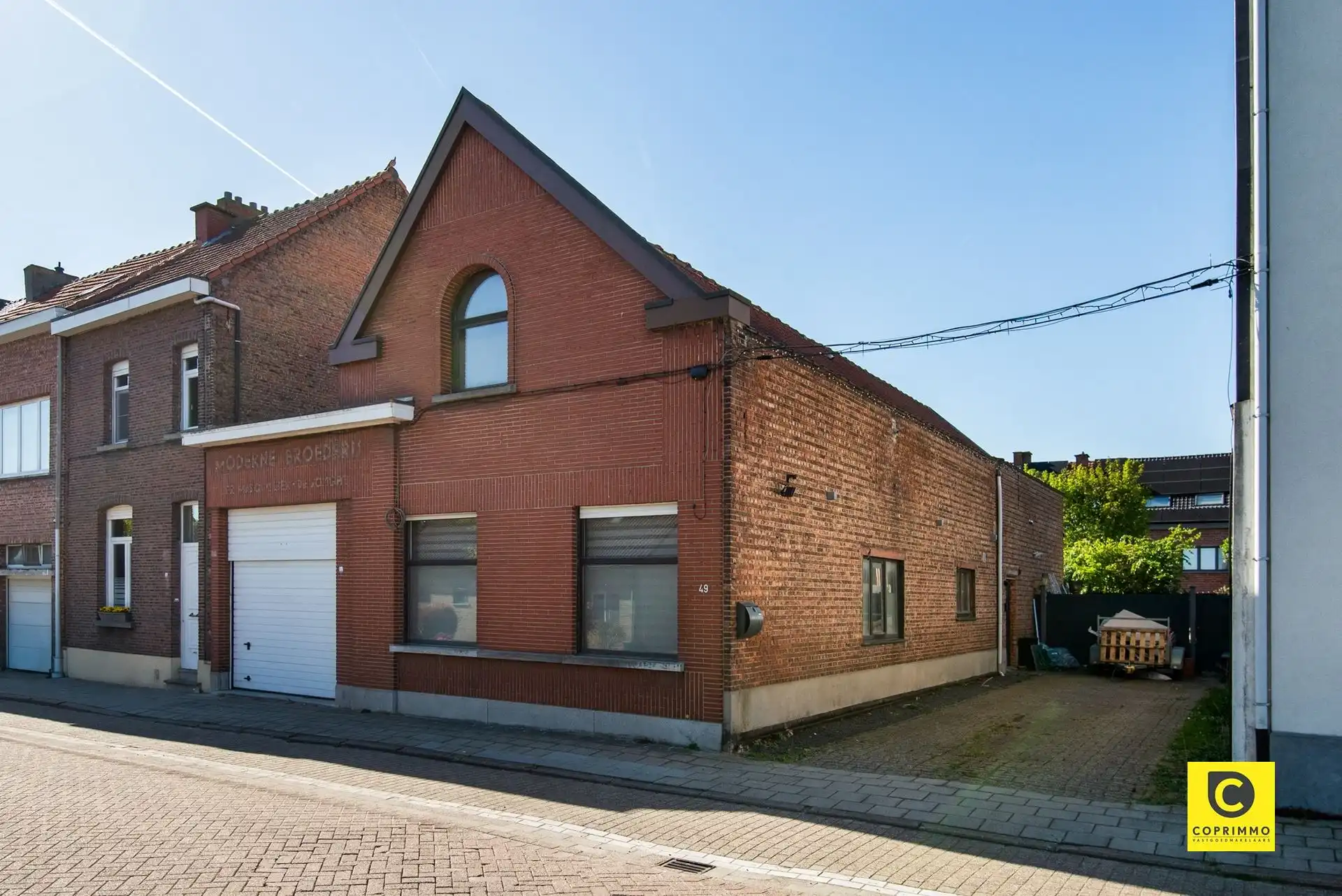 Woning: 4 slk + magazijn foto 19