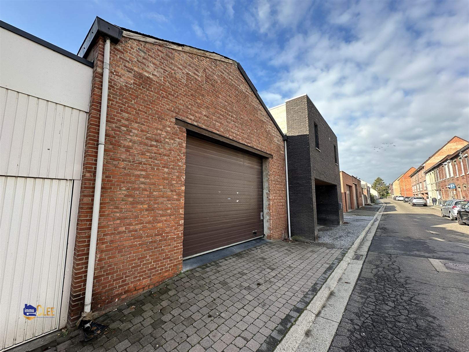 Ruime stadswoning met grote opslagruimte foto 22
