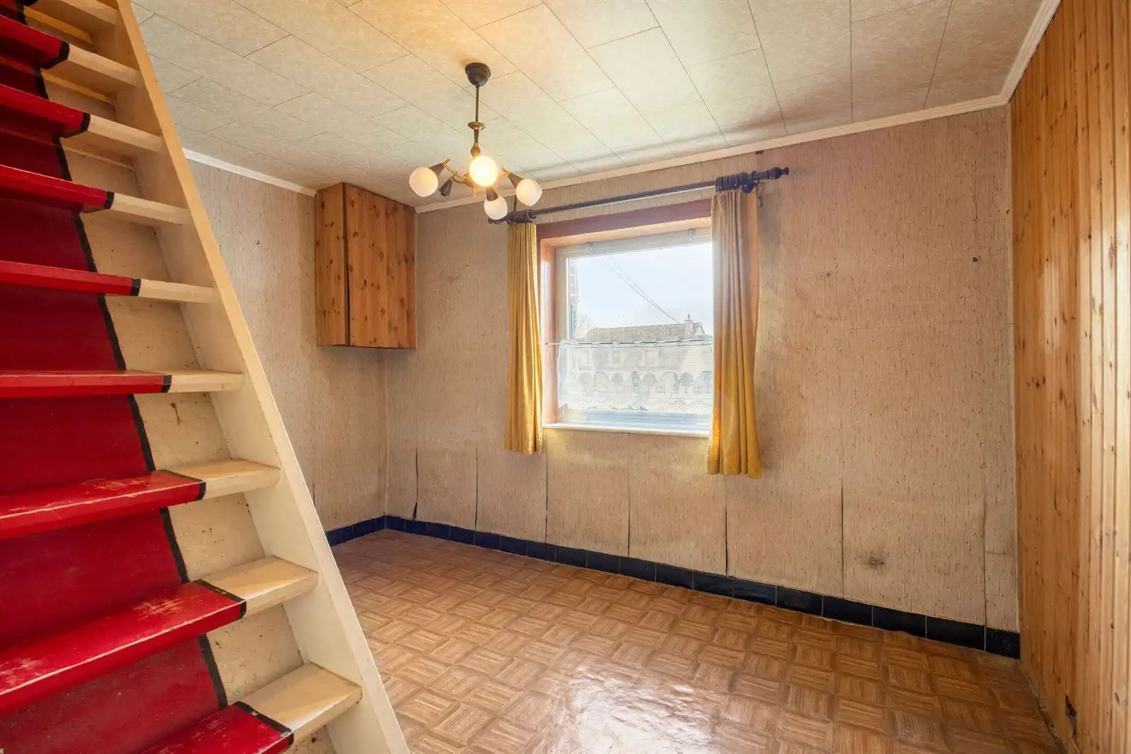 Twee- drigevelwoningen te renoveren. foto 8