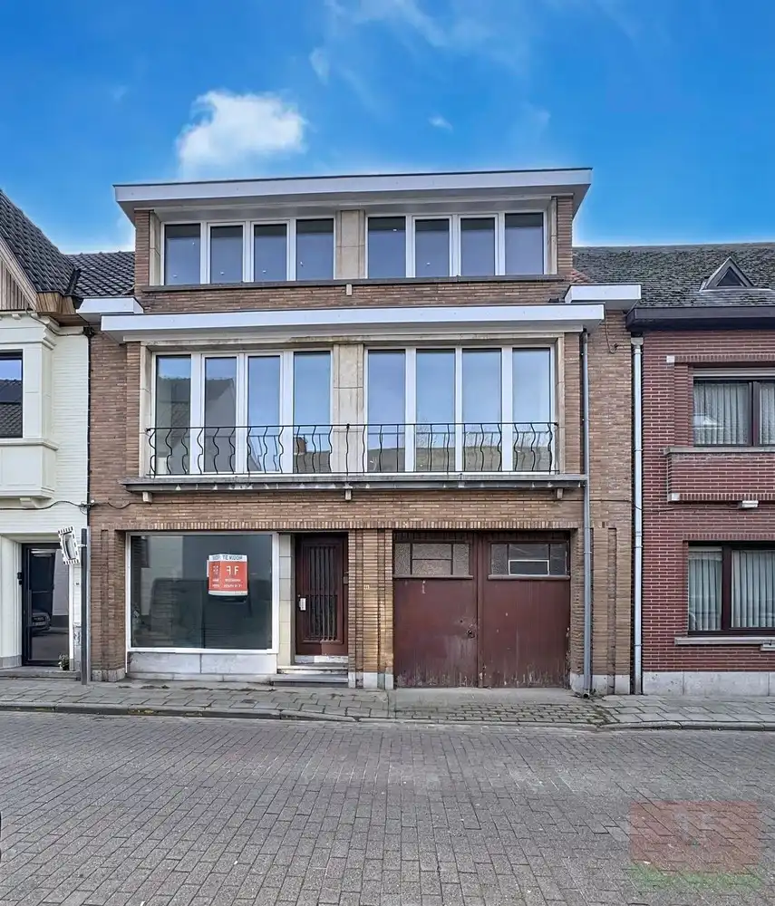 Handelspand met ruime duplex loft en grote Zuidgerichte tuin foto {{pictureIndex}}