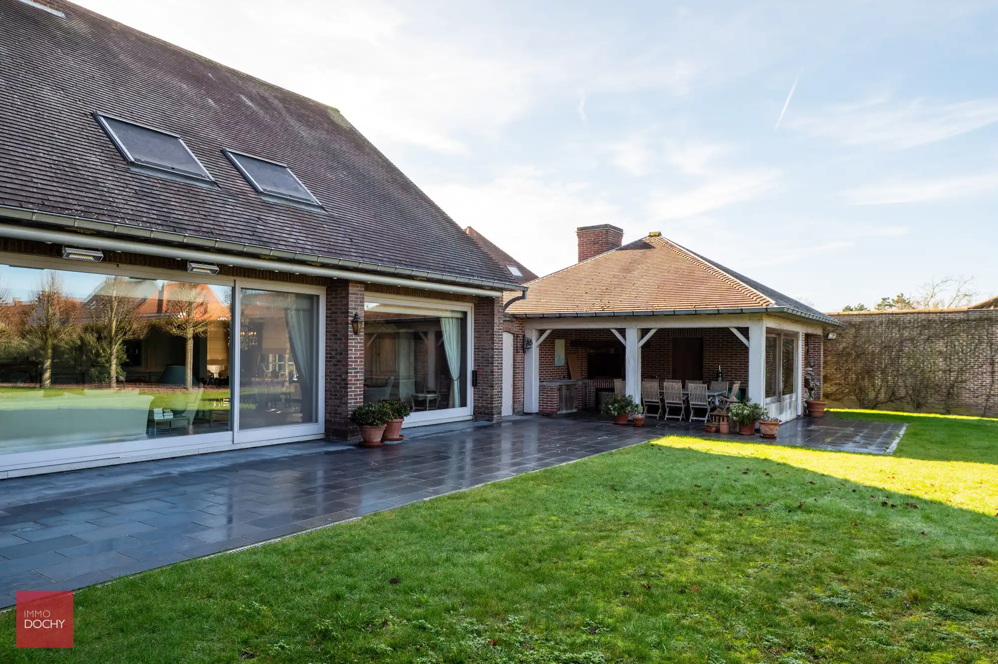 Zeer goed onderhouden ruime villa op 5.328m² foto 20