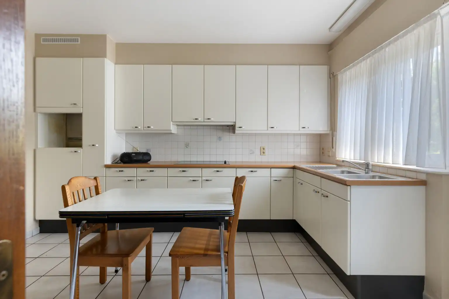 Instapklare bungalow met prachtige tuin  foto 9