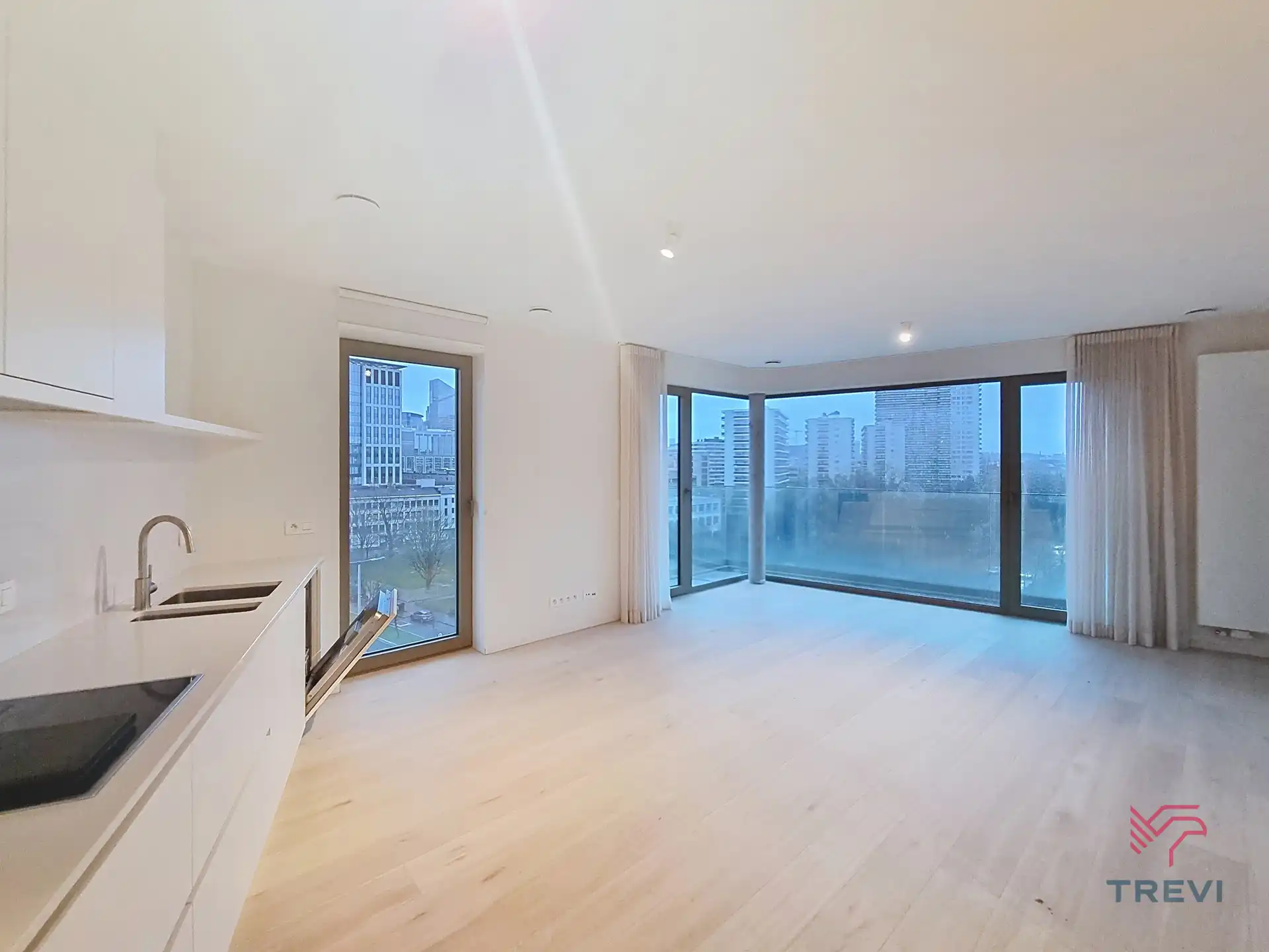 Appartement met 2 slaapkamers van ±90 m² in recent gebouw foto 8