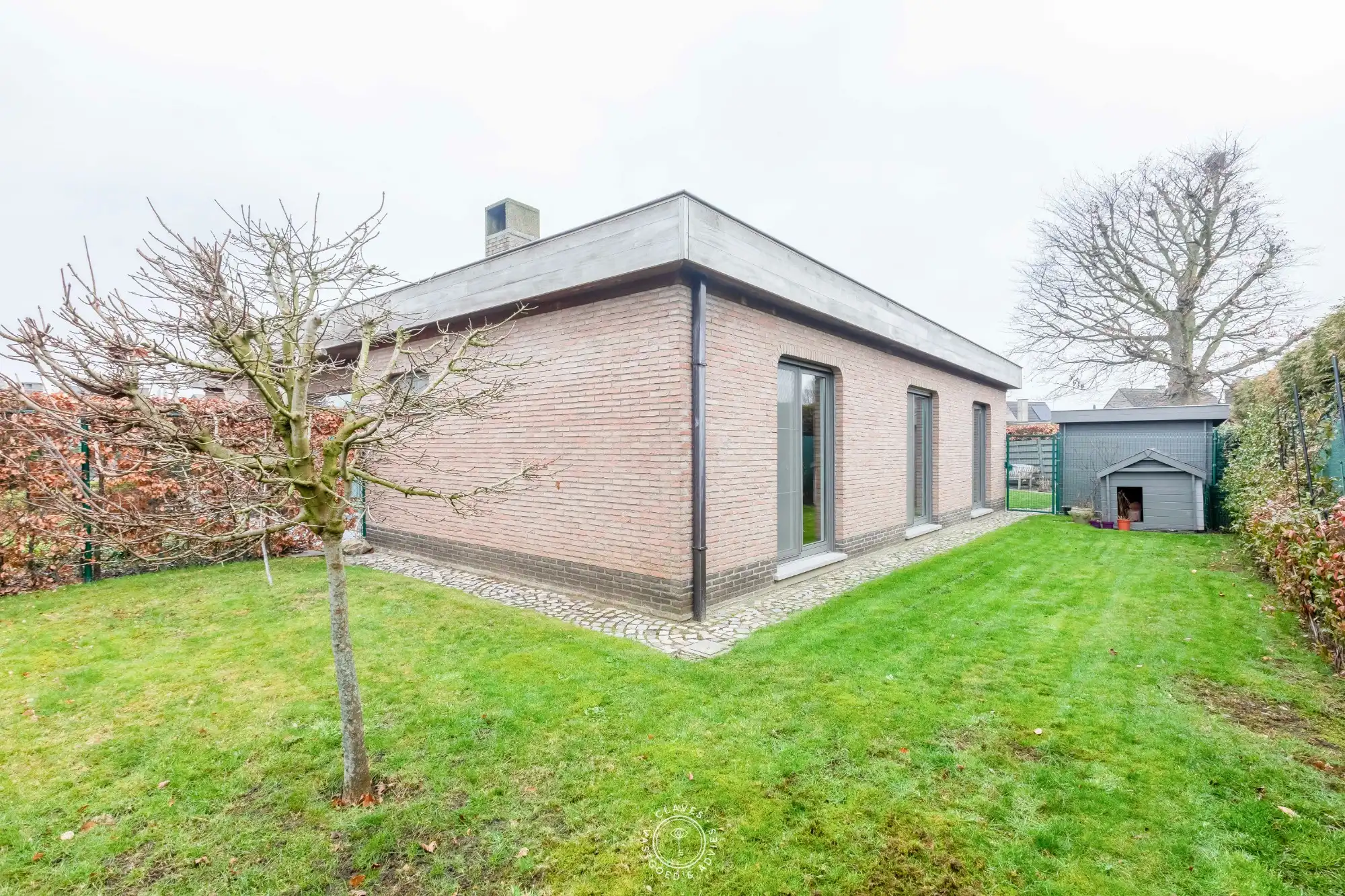 Buitengewone bungalow in doodlopende straat foto 18