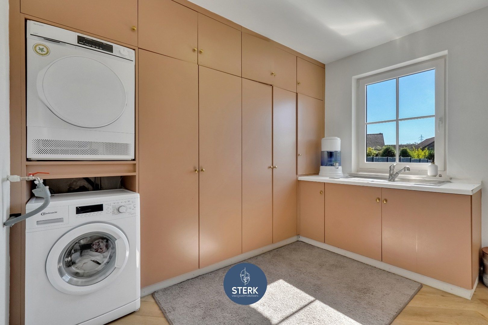 INSTAPKLARE GEZINSWONING MET 5 SLPKS OP PERCEEL VAN 931M² TE REKEM ! foto 10