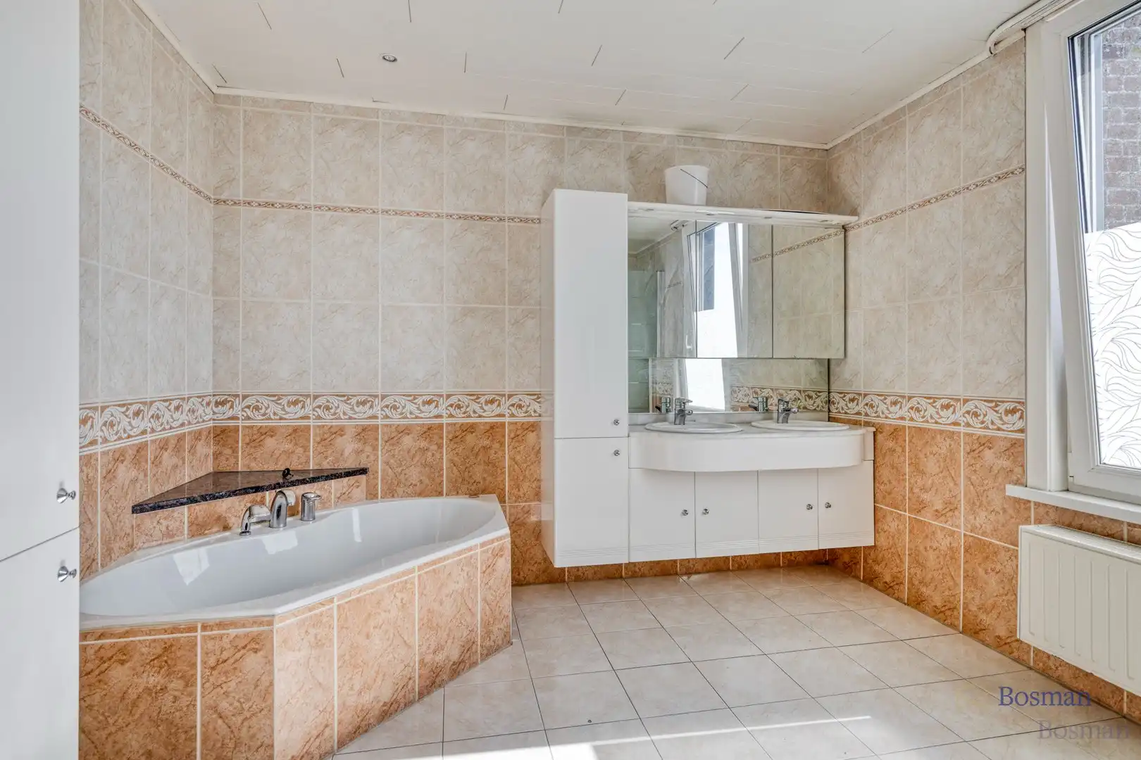 Handelspand met woonst (315m²) te koop in Ham foto 23
