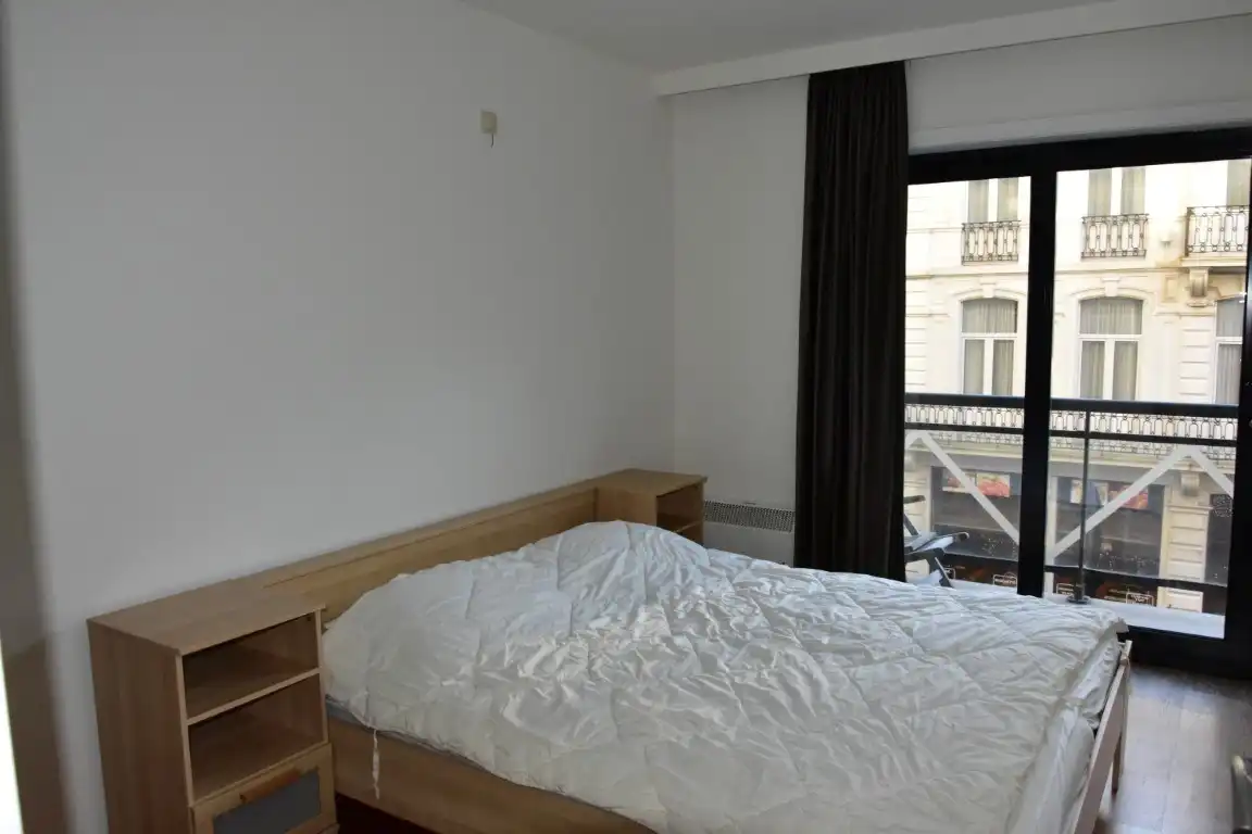 Centraal gelegen appartement met 2 slaapkamers foto 10