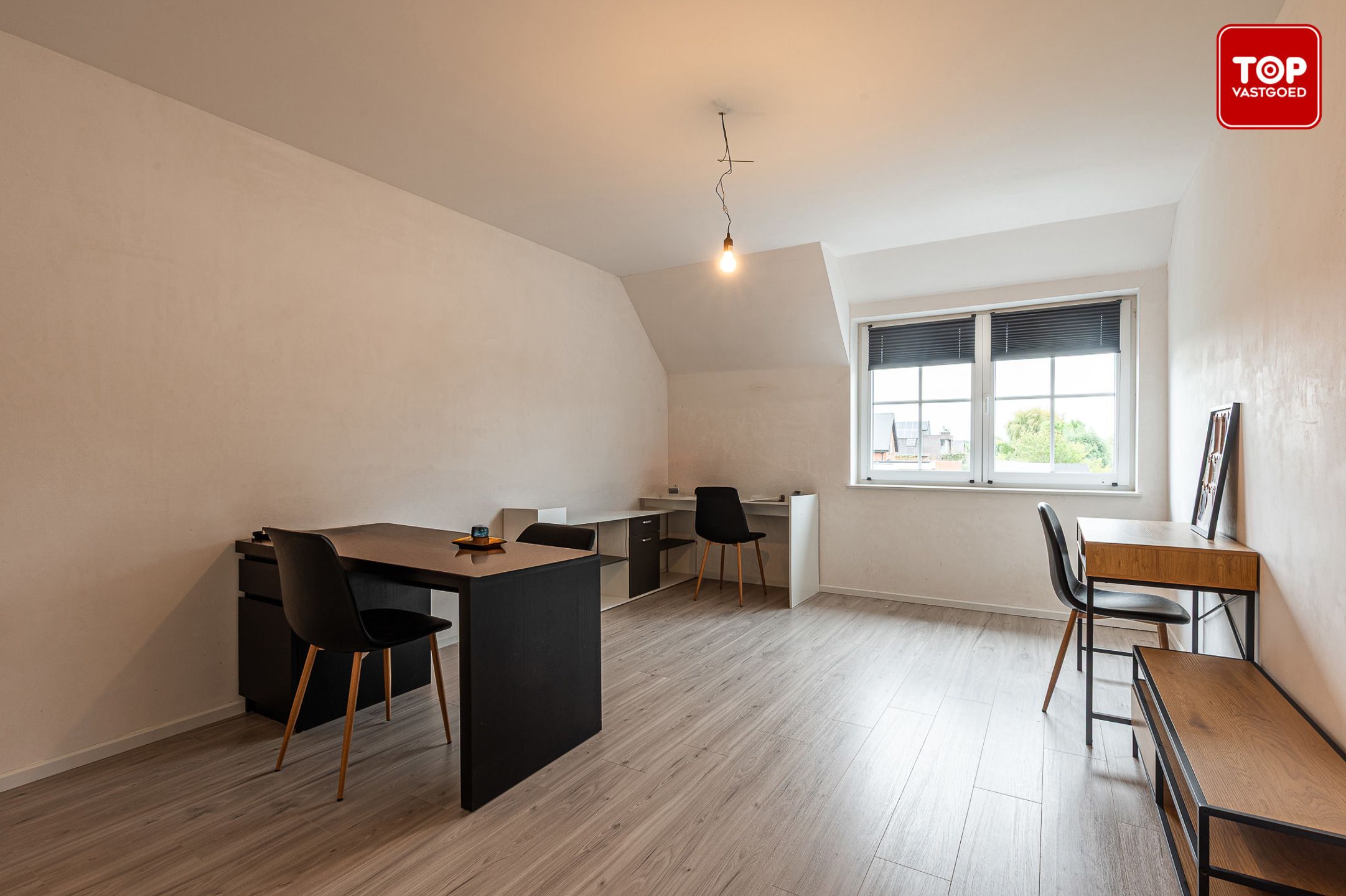 Instapklare BEN-woning met 4 slaapkamers, garage en royale tuin foto 17