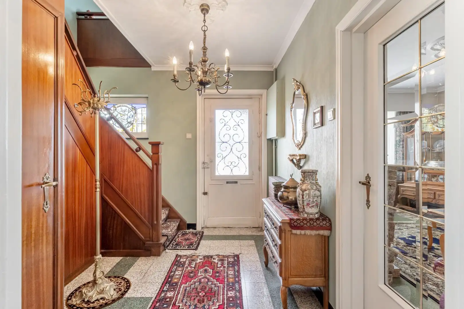 Halfvrijstaande gezinswoning op een ruim perceel van 13a80ca op wandelafstand van het centrum van Opoeteren! foto 5