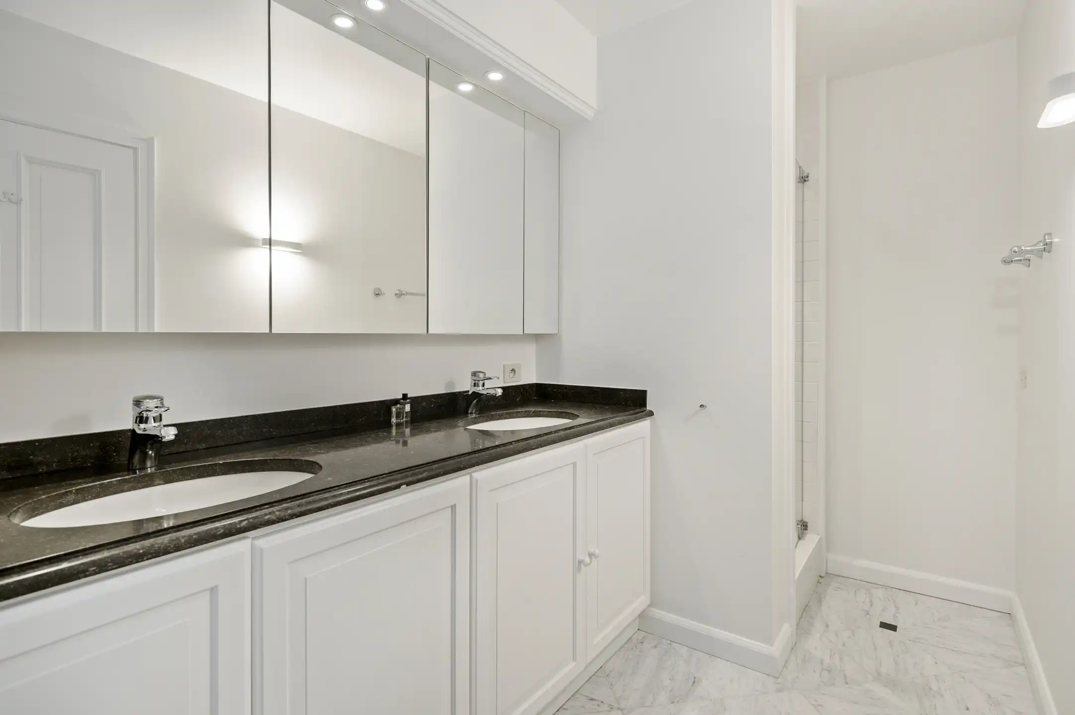 Prachtige villa in de Pater Nuyenslaan – Sels Villabouw foto 19