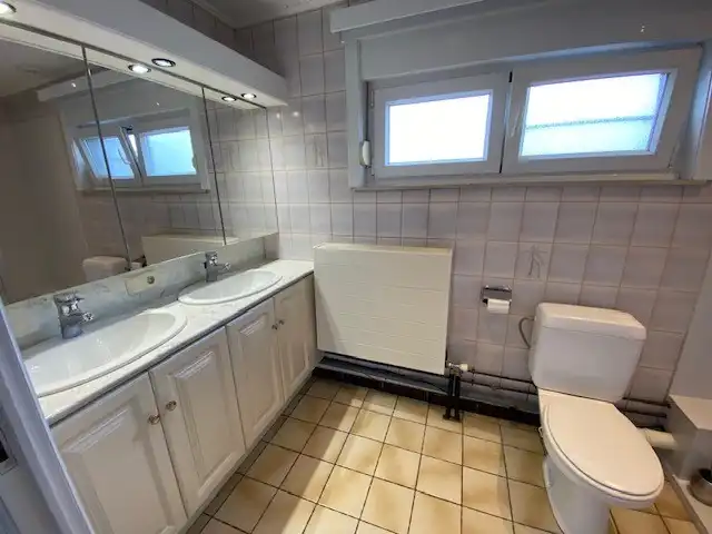 TE HUUR – Instapklare gezinswoning in rustige en kindvriendelijke buurt te Berlaar. ​​​​​​​ foto 12