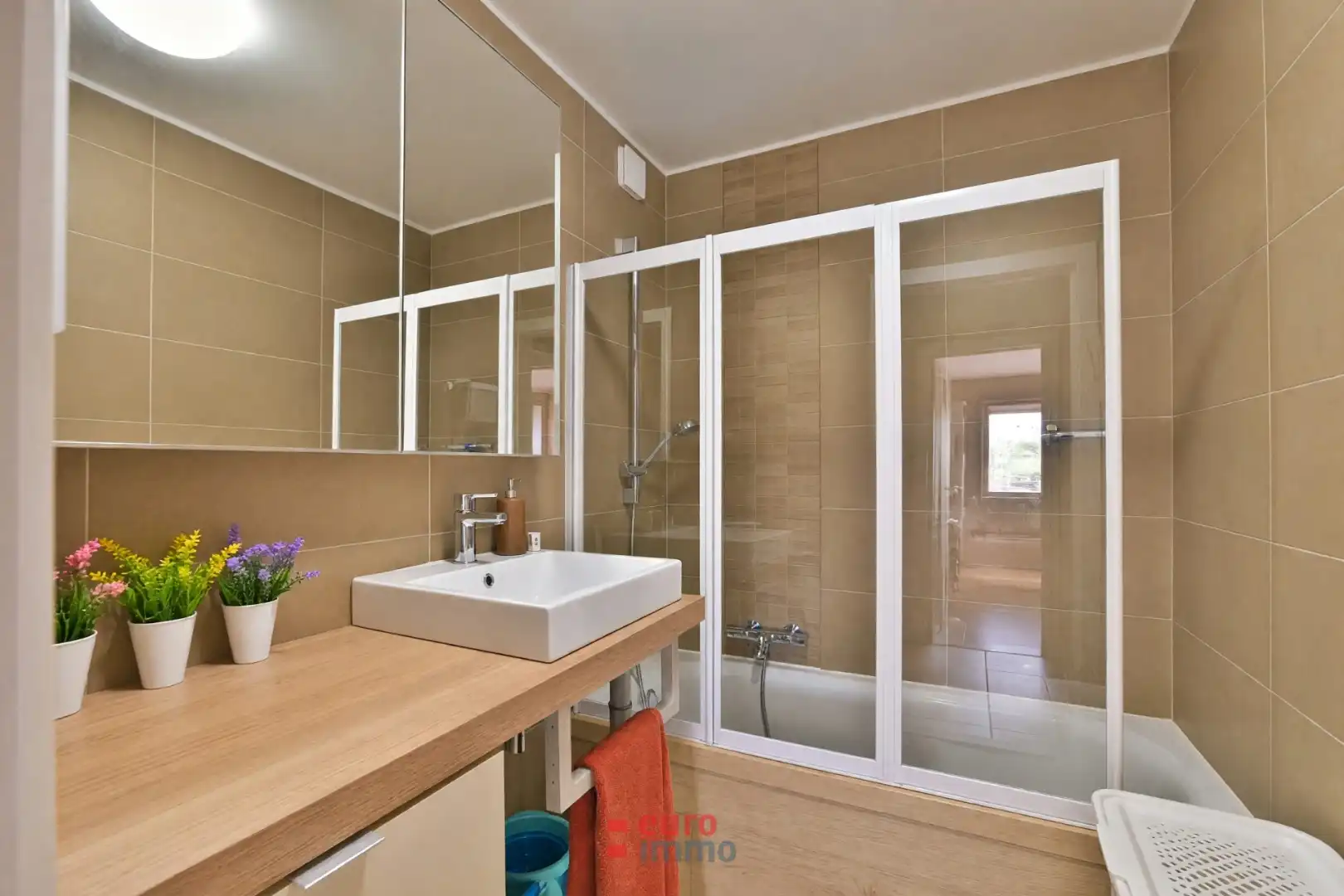 Zéér rustig gelegen appartement met 2 slaapkamers in een topdomein! foto 9