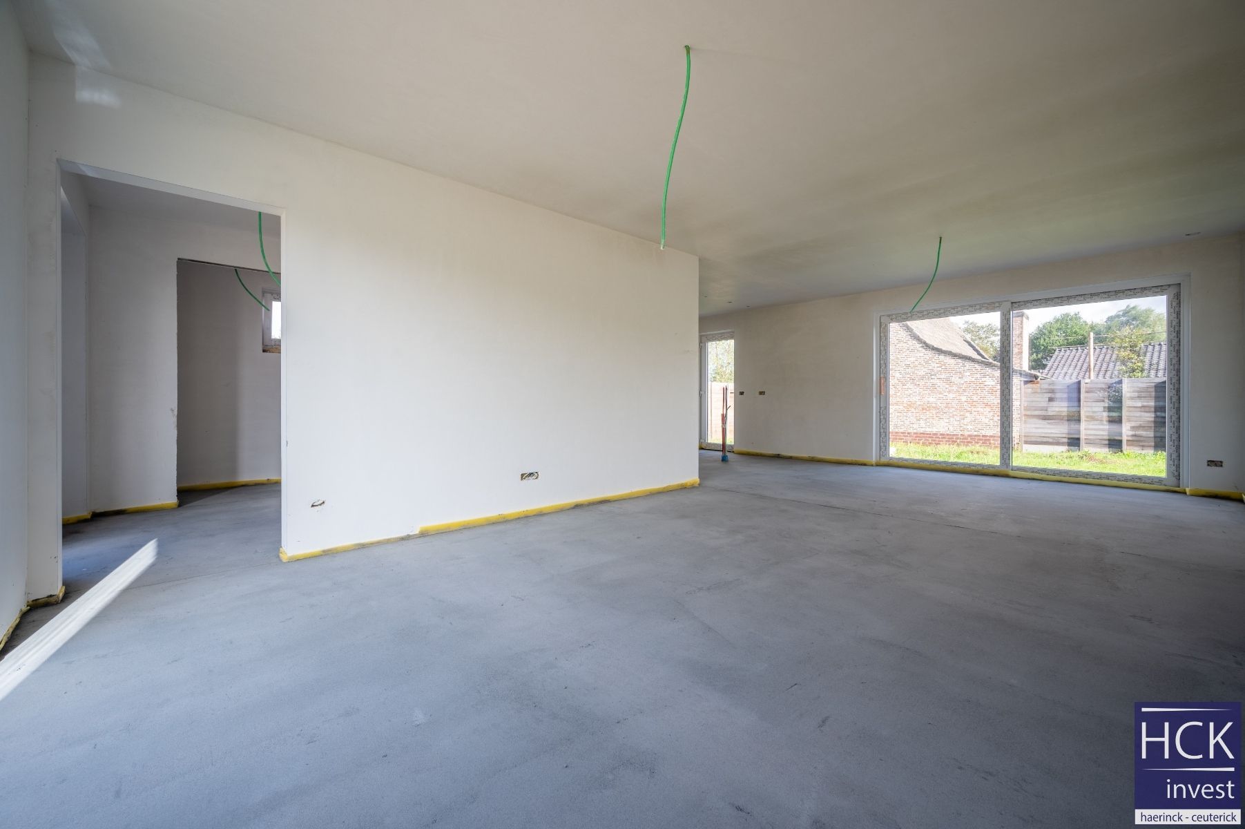 OUWEGEM - Moderne nieuwbouwwoning op centrale doch rustige ligging! foto 7