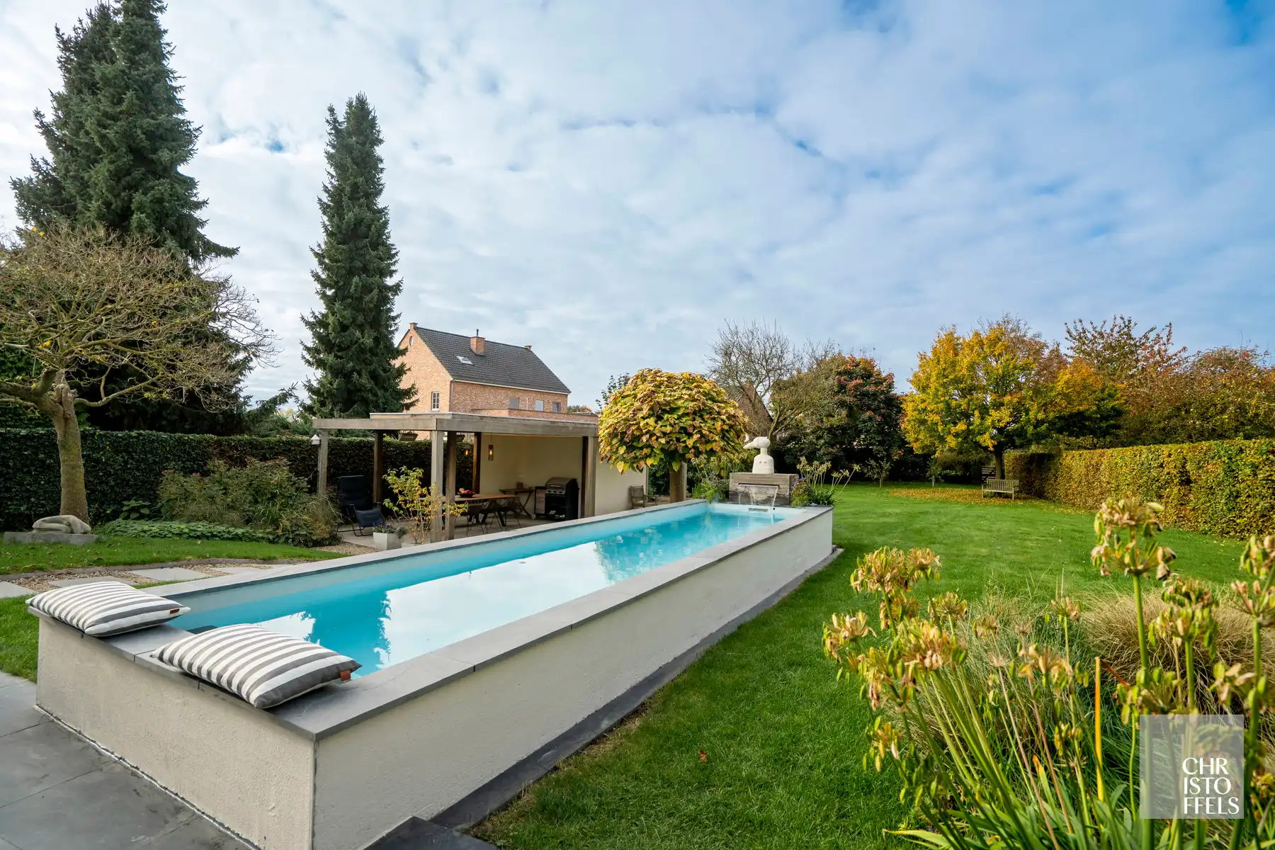 Uitzonderlijke villa van 320m2 gelegen in het pittoreske Leut, op een boogscheut van de Maas! foto 35