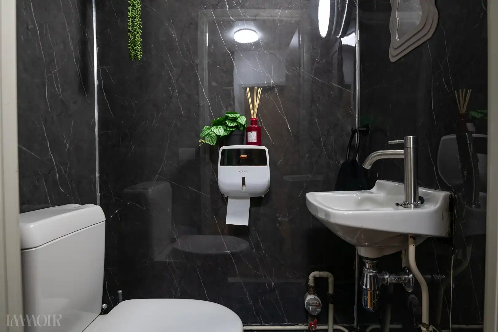 Licht & ruim appartement op centrale ligging in Deurne foto 17