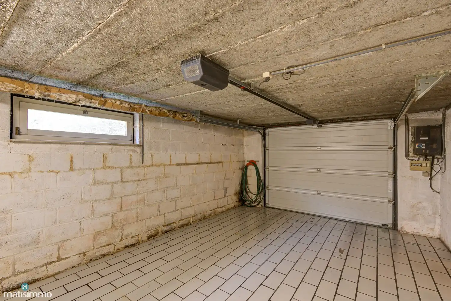 VERZORGDE EN VOLLEDIG GELIJKVLOERS INGERICHTE GEZINSWONING MET 3 SLAAPKAMERS EN TUIN IN RIEMST foto 29
