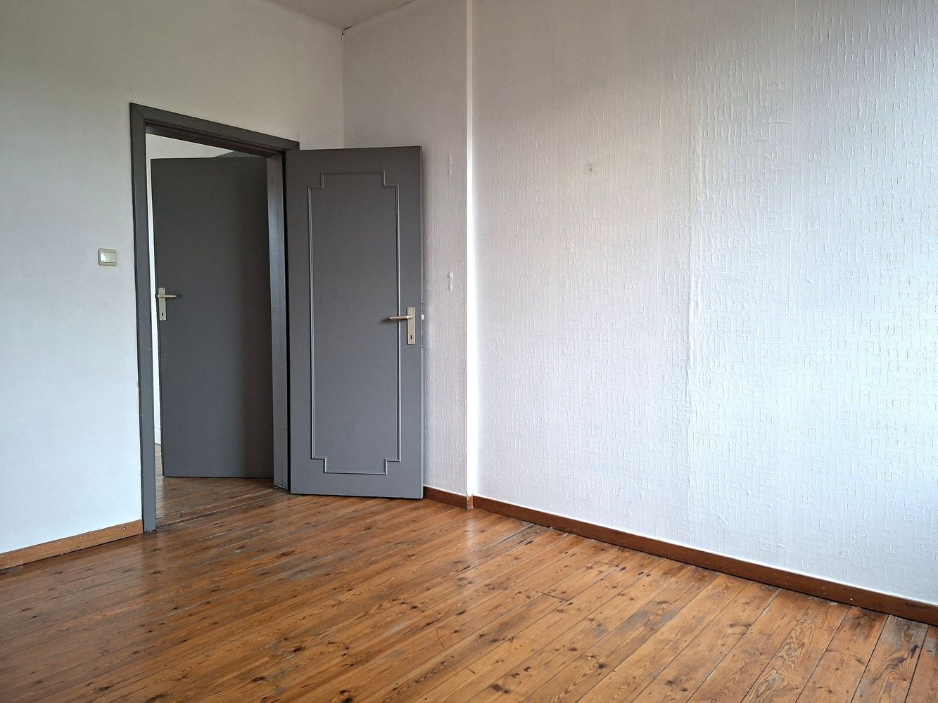 Licht te renoveren woning / 4 slaapkamers en tuin / centrale ligging foto 22