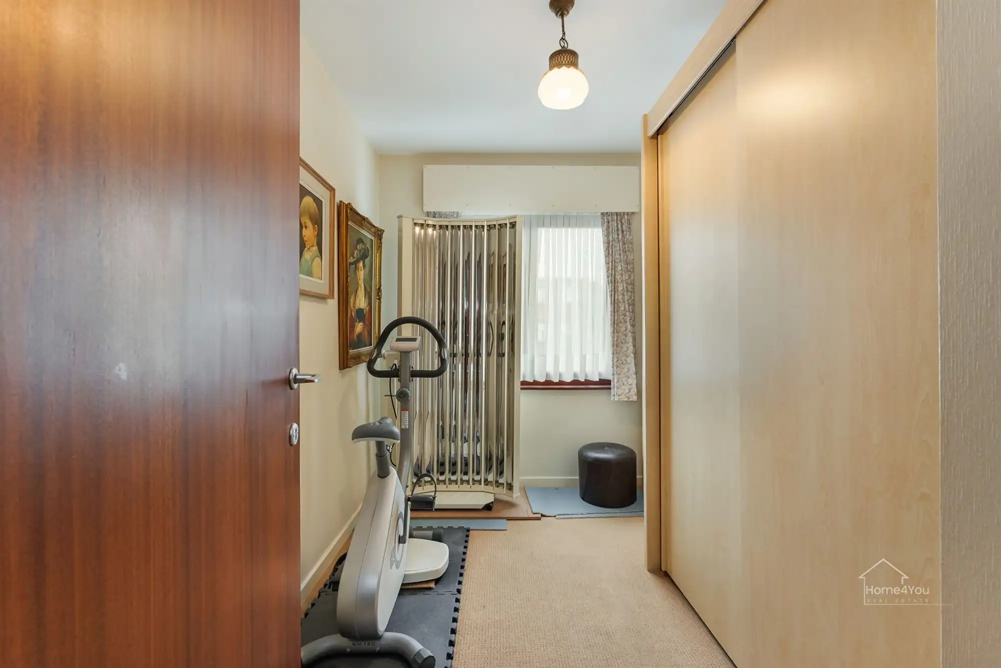 Te renoveren rijwoning met garage op toplocatie te Kontich foto 15