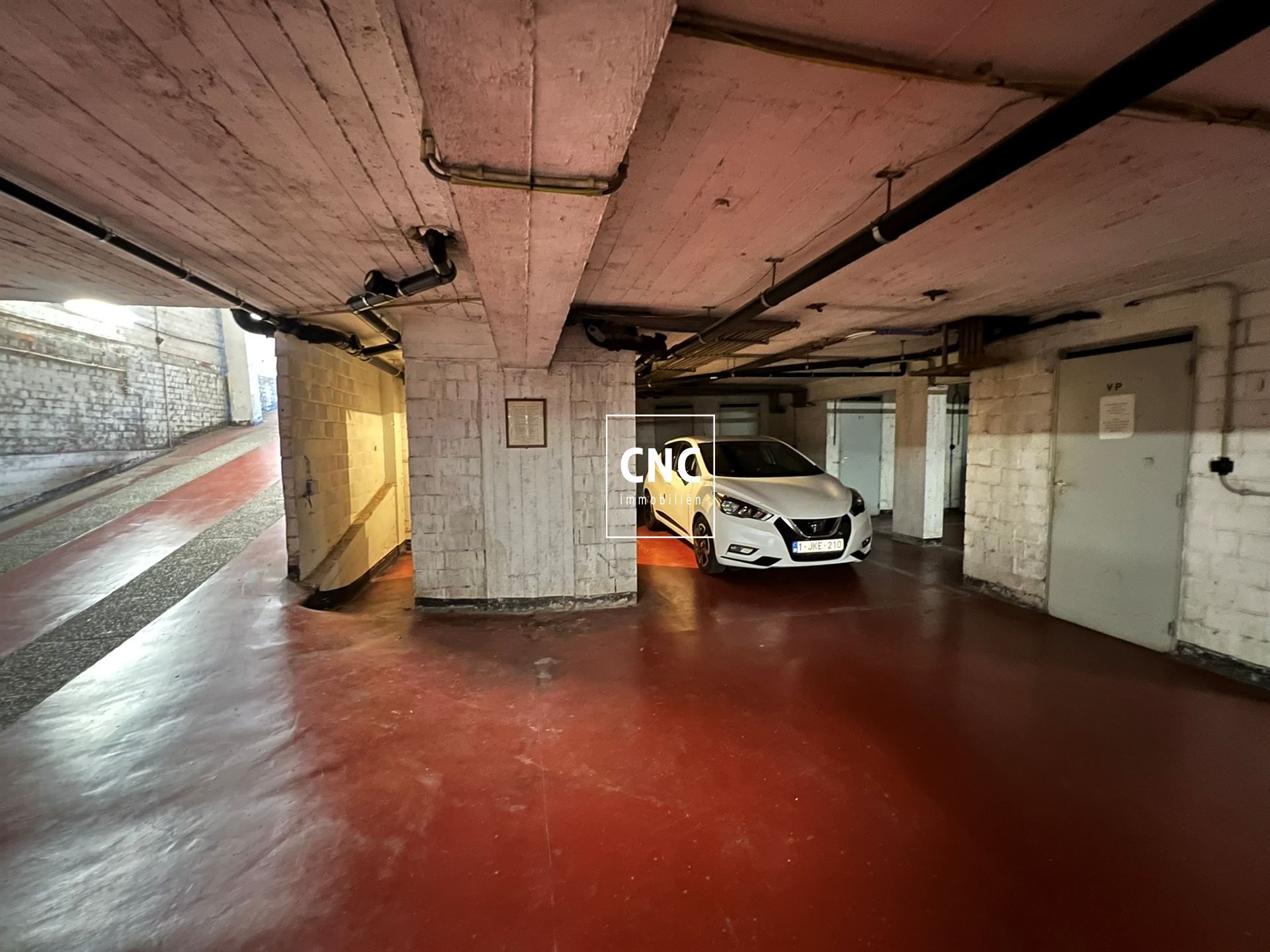 Autostandplaats gelegen te Knokke op de Zoutelaan foto 3