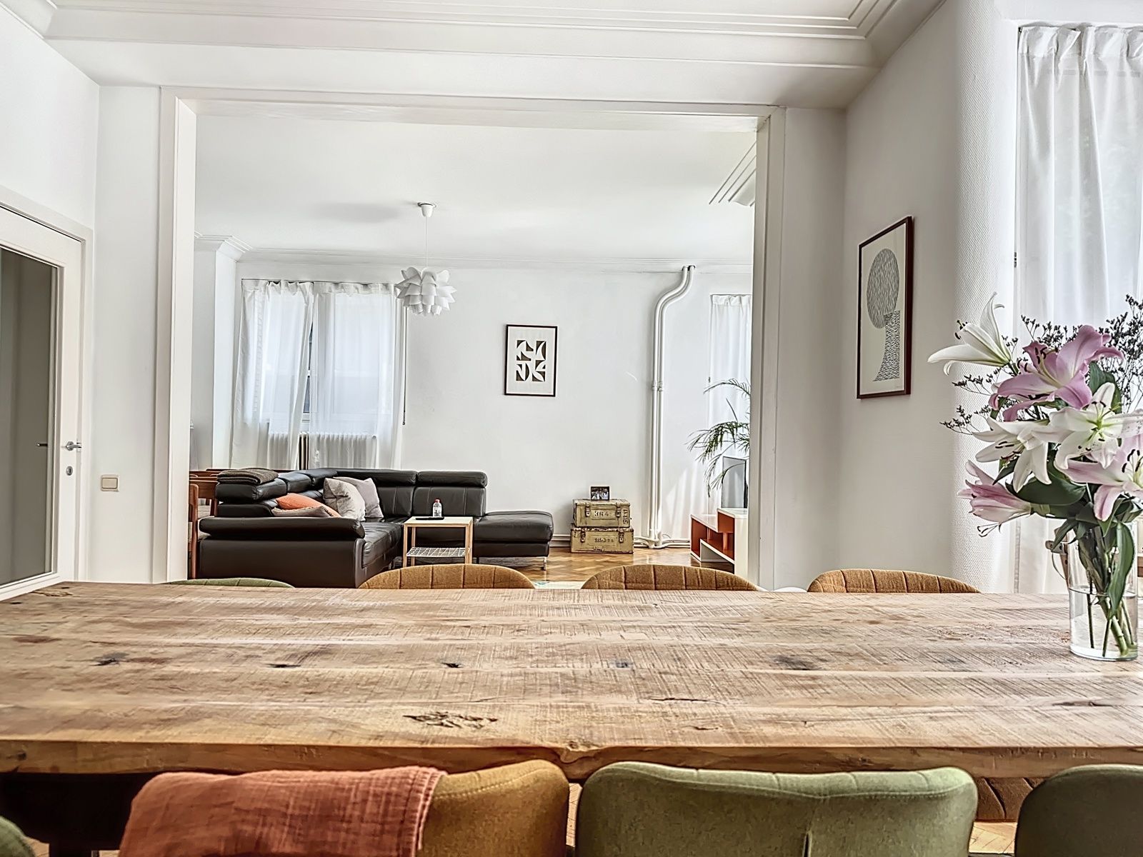 Ruim (163 m²) appartement op toplocatie foto 2