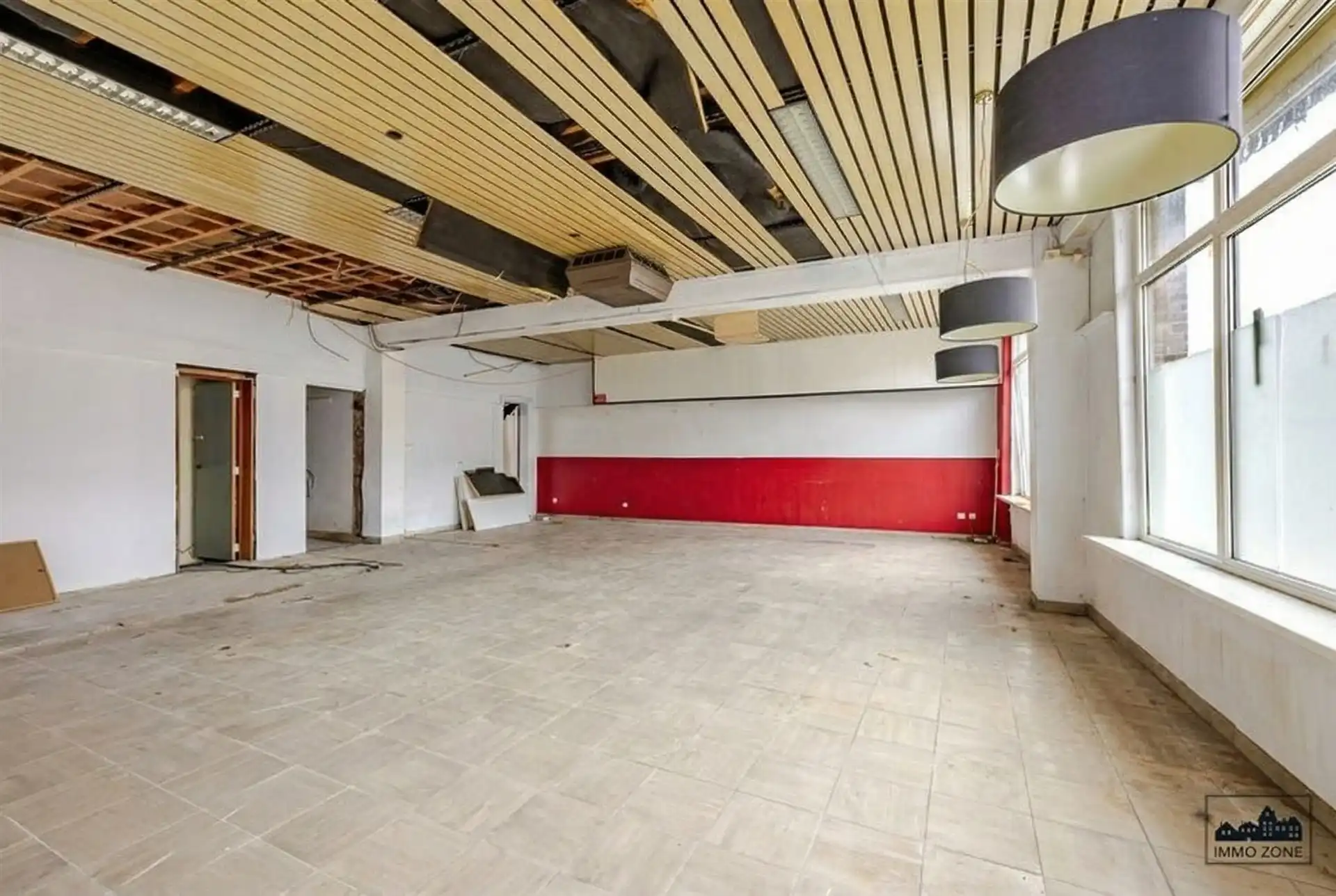 Ruime 4-Slaapkamerwoning in Temse. foto 2