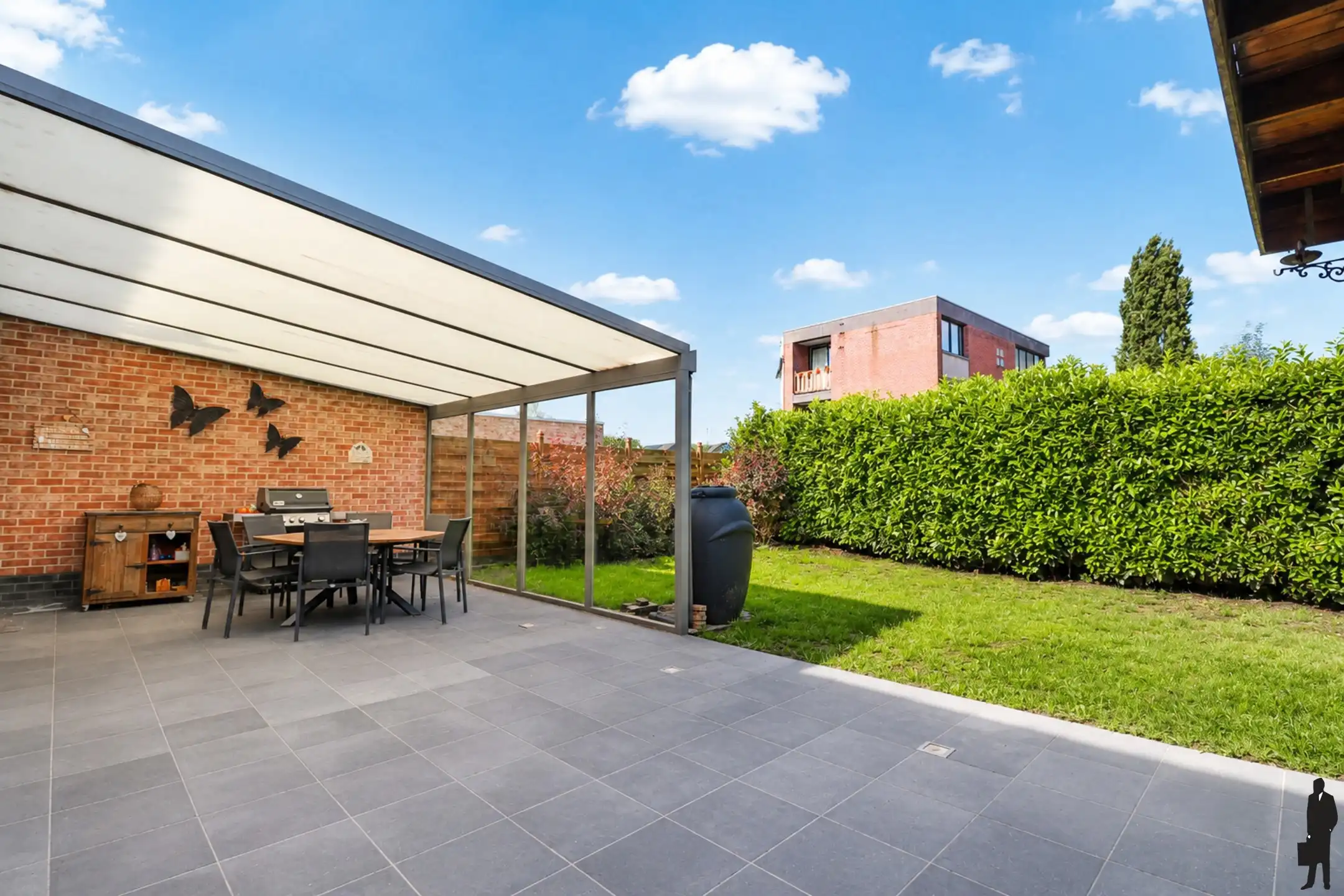 Instapklare gezinswoning met 3 slpk, tuin, garage & carport  foto 17