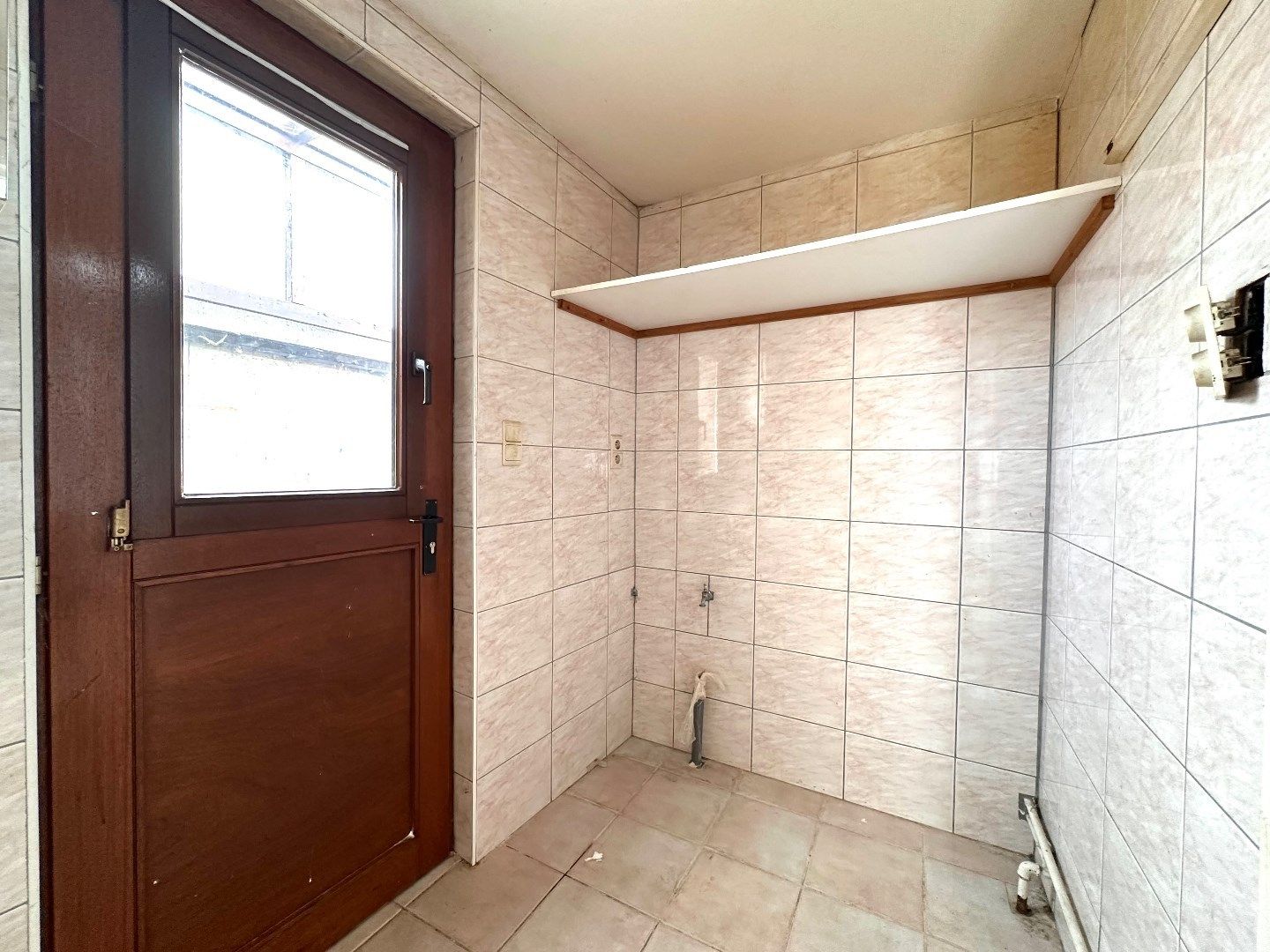 Charmante en ruime woning met 4 slaapkamers en veel potentieel in het hart van Tongeren foto 8