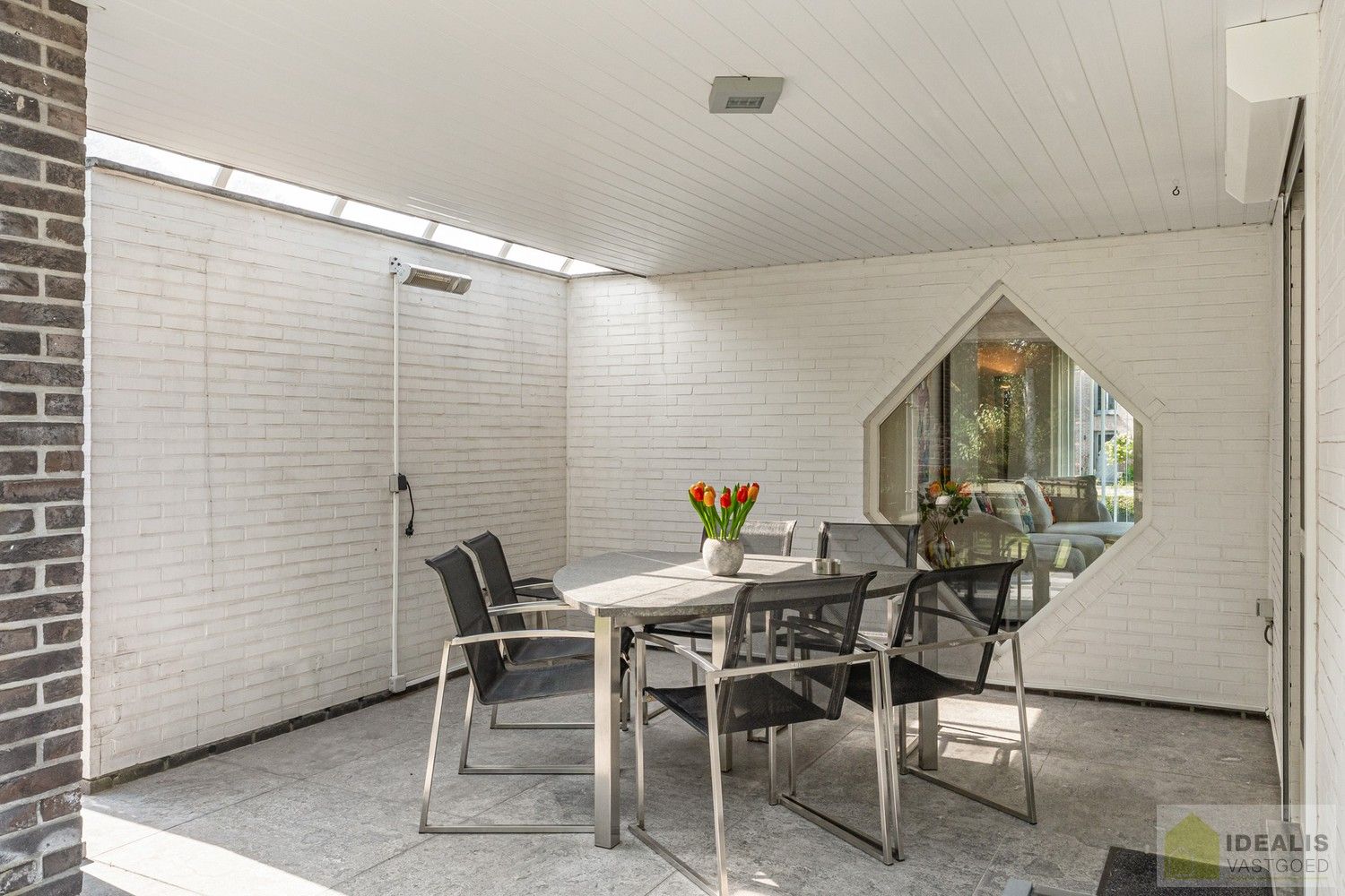 //INVESTERING – NIET VOOR EIGEN GEBRUIK// UITERST GOED ONDERHOUDEN GEZINSWONING OP EEN PRACHTIG, GROEN EN RUSTIG PERCEEL VAN MAAR LIEFST 11A  MET LICHTRIJKE WOONKAMER, 3 KNAPPE SLAAPKAMERS, BADKAMER, AFGEWERKTE ZOLDERVERDIEPING EN ONDERGRONDSE GARAGE foto 29