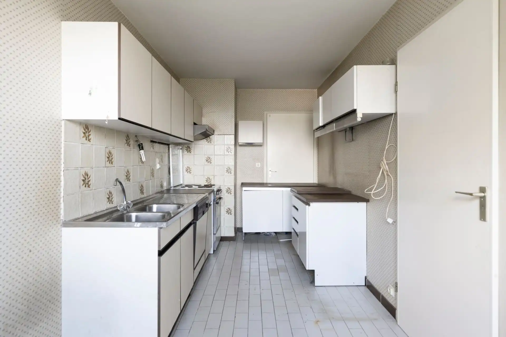 Twee appartementen, 2 garages, 2 privé-kelders inbegrepen. foto 7