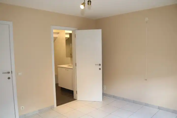 Comfortabel éénslaapkamerappartement met garage foto 11