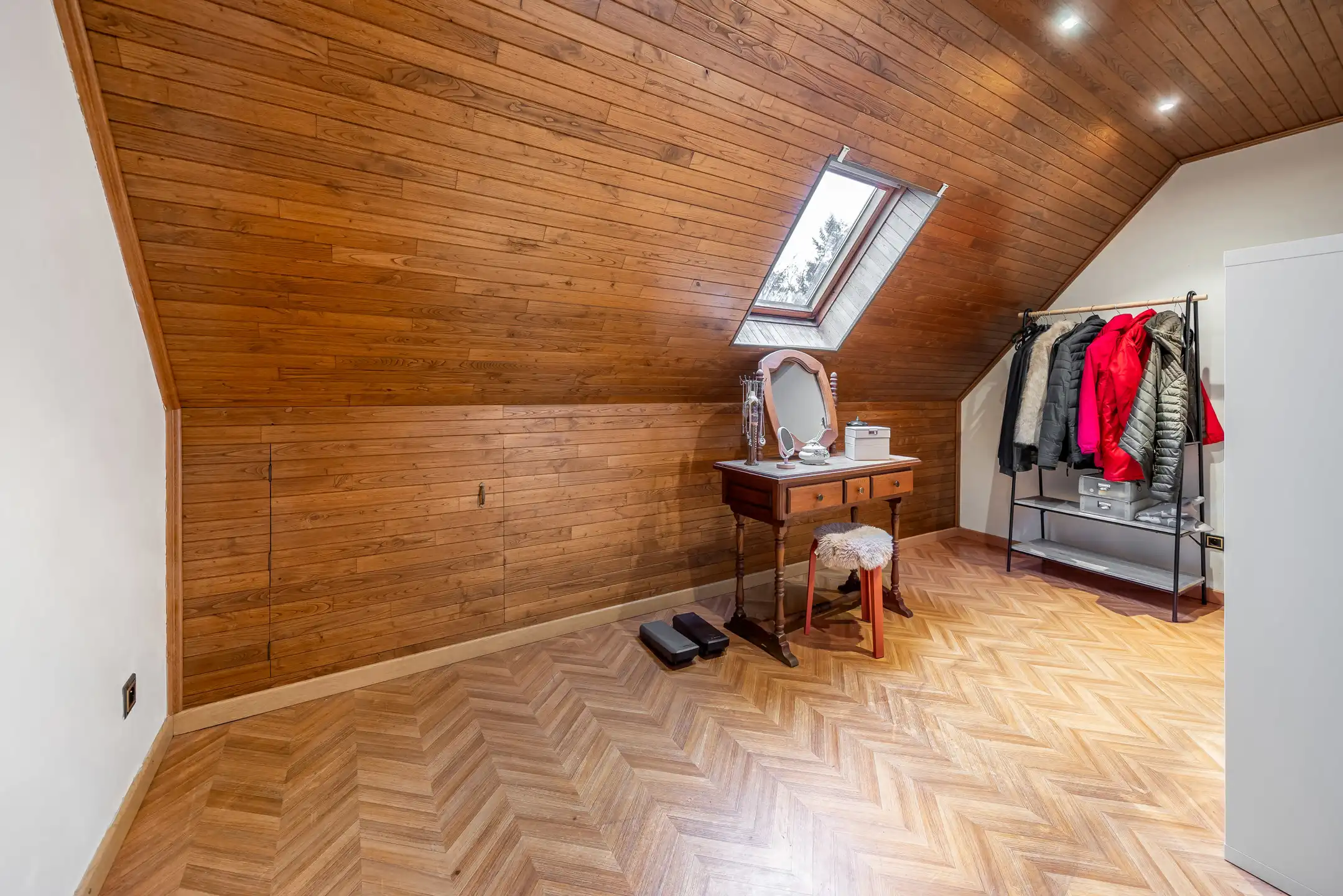 Ruime en lichtrijke gezinswoning te koop in Zandhoven foto 15