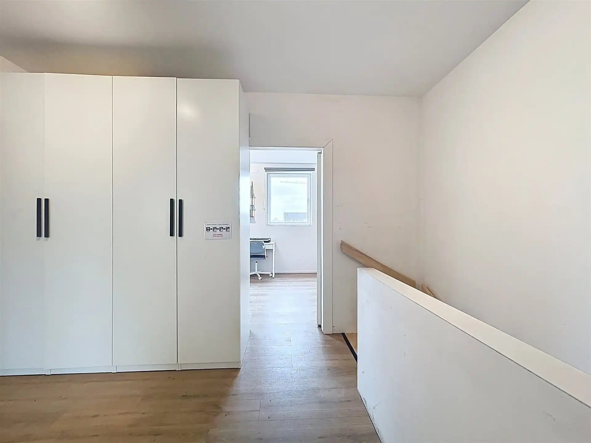 Recente woning met 4 slk en autostaanplaats op toplocatie foto 17