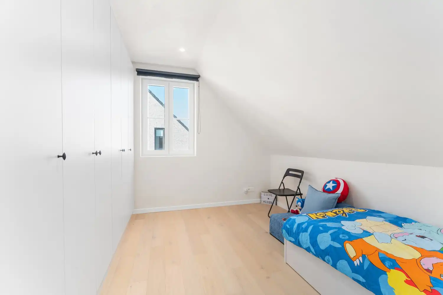 Exclusieve, recente nieuwbouwwoning met 5/6 slpks + tuin! foto 14