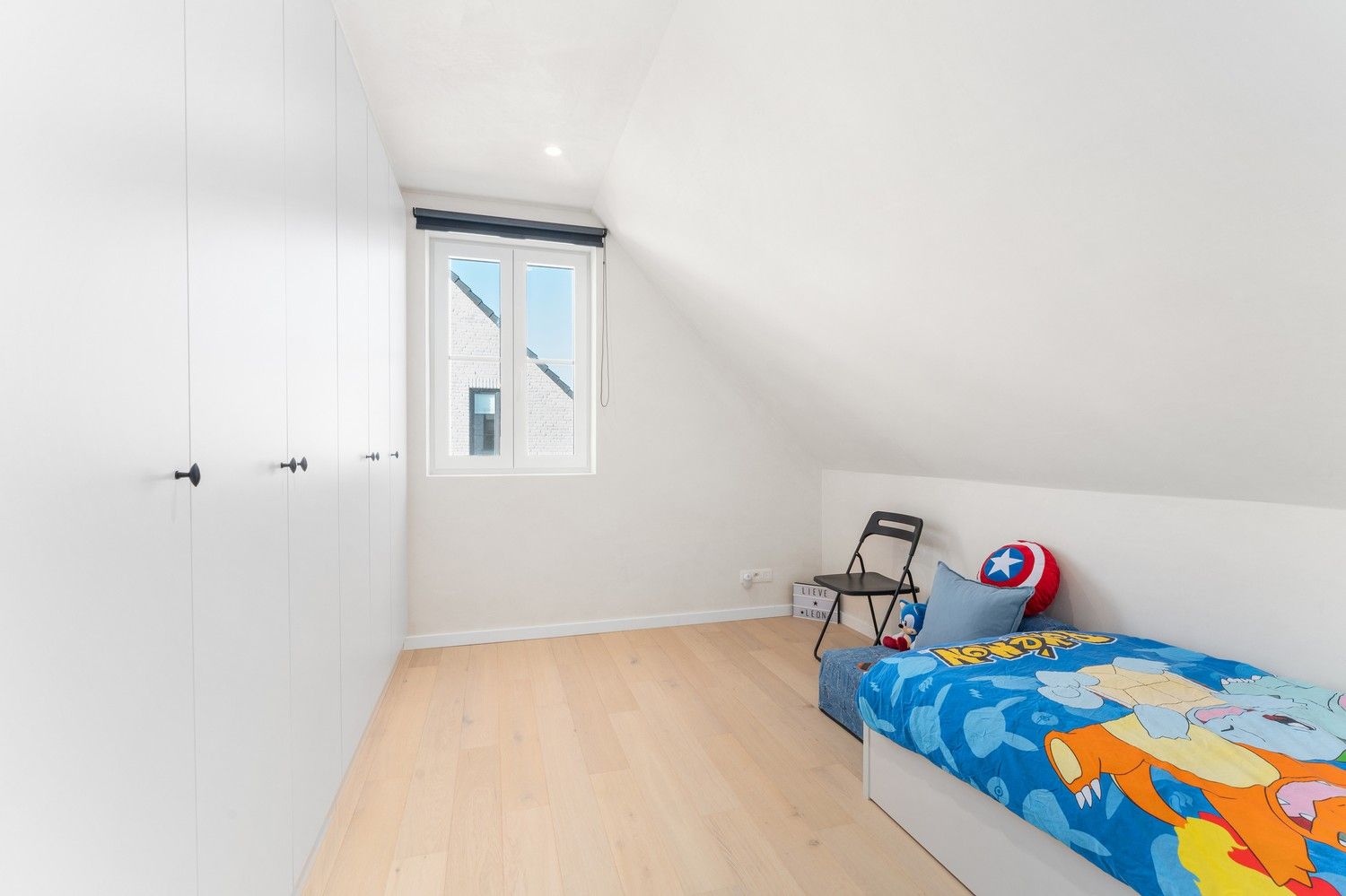 Exclusieve, recente nieuwbouwwoning met 5/6 slpks + tuin! foto 14