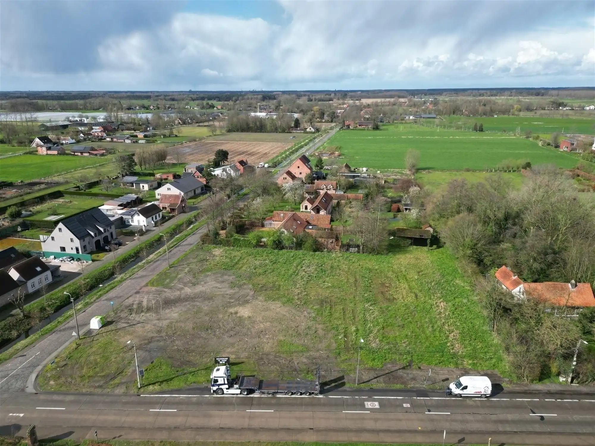 Landelijk en rustig wonen: bouwgrond van 908m² voor open bebouwing foto 3