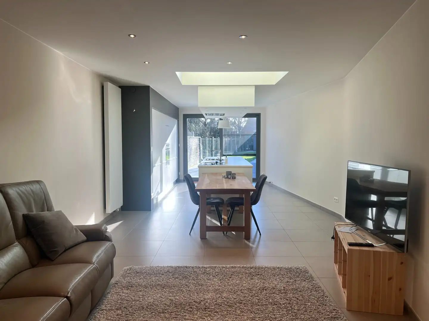 Gezellige stadswoning met tuin foto {{pictureIndex}}