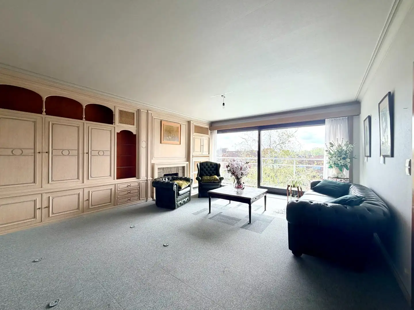 Ruim appartement op rustige ligging in Kortrijk! foto 3