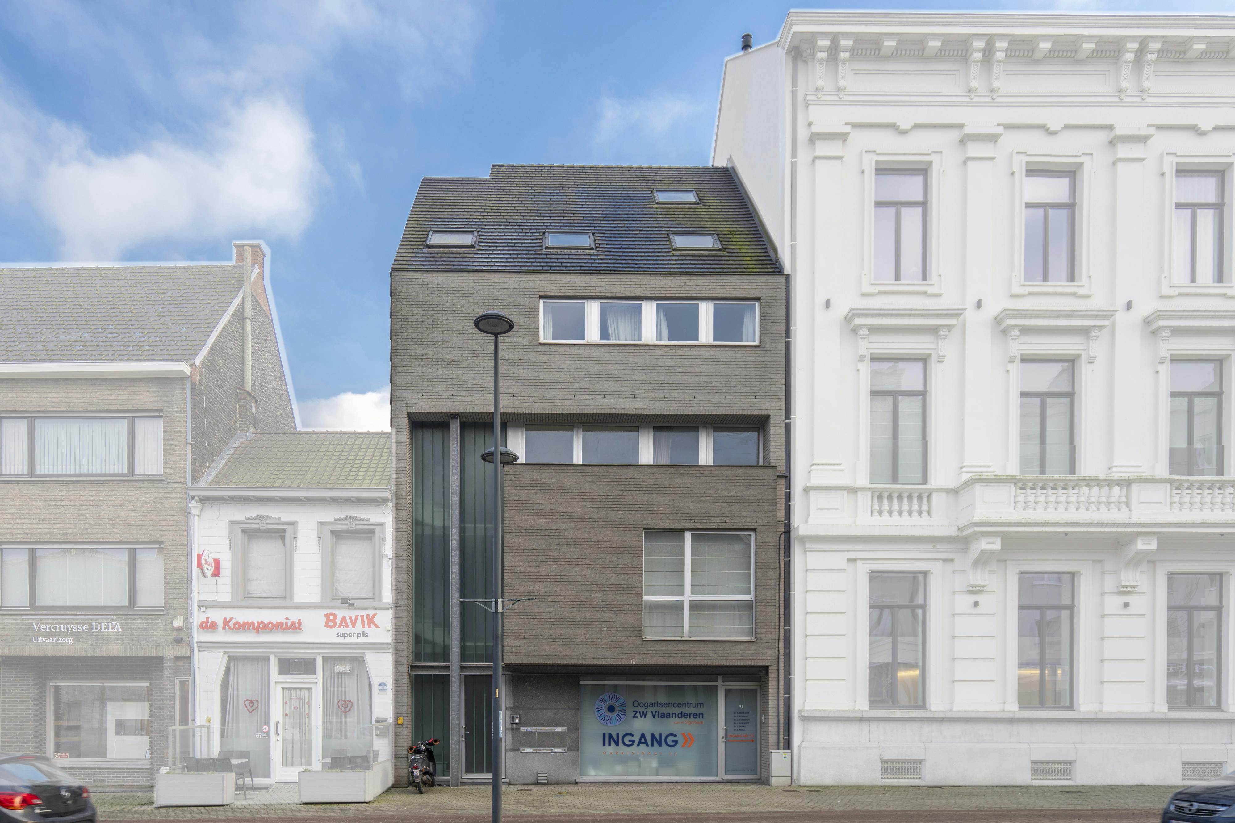 Opbrengsteigendom in Harelbeke te koop foto {{pictureIndex}}