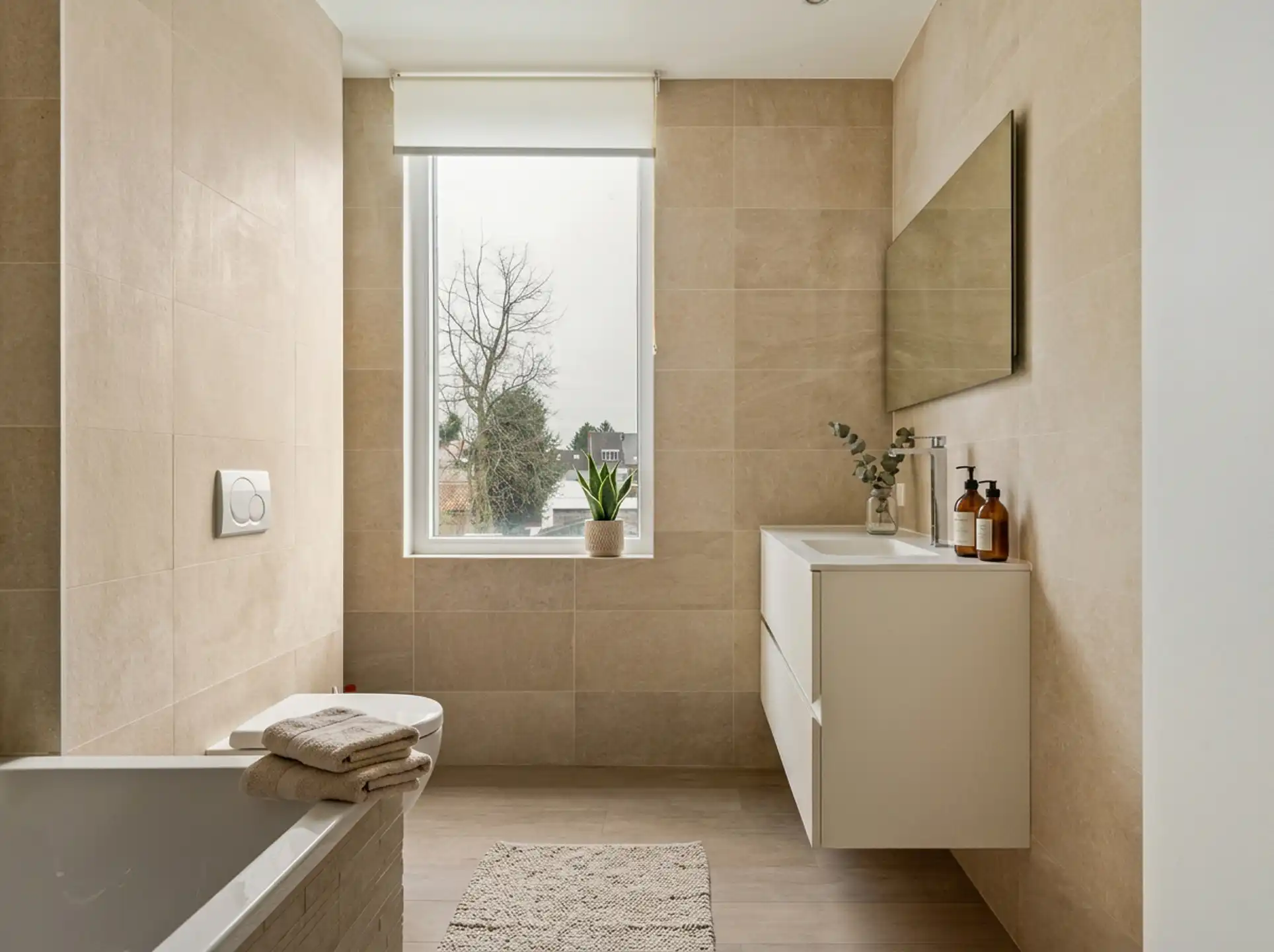 Knap gerenoveerde woning met zonninge tuin nabij het centrum foto 7