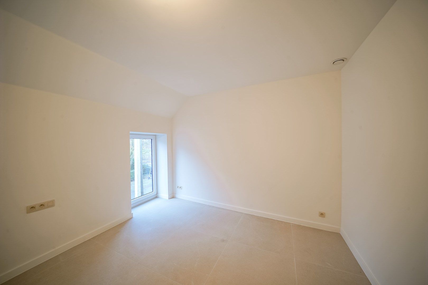 Prachtig gerenoveerde woning (vernieuwbouw) te Zandvoorde  foto 13