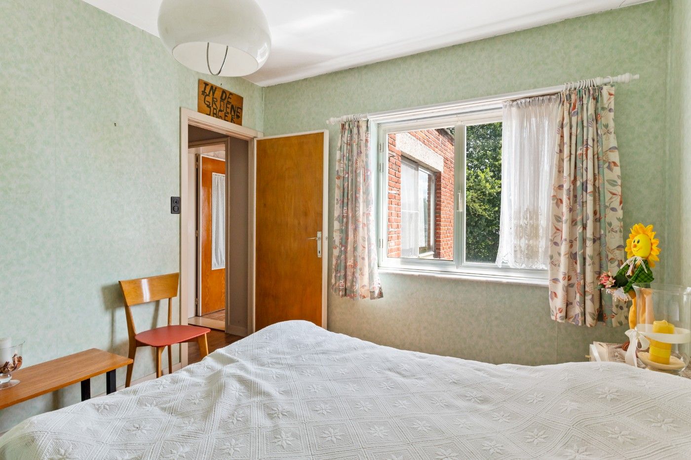 Te renoveren woning met 2 slpk. en tuin foto 20