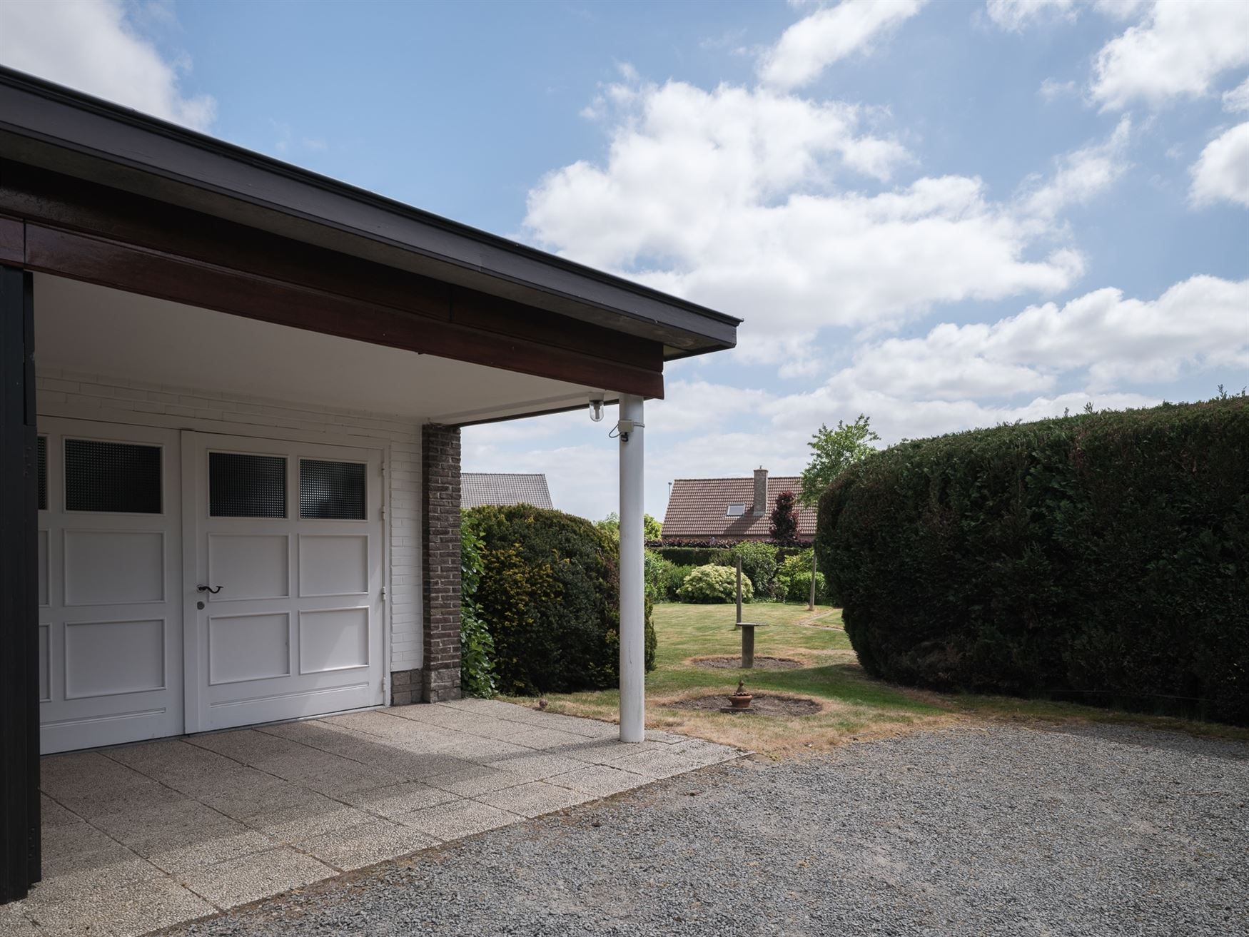 Charmante woning met heel wat potentieel foto 17